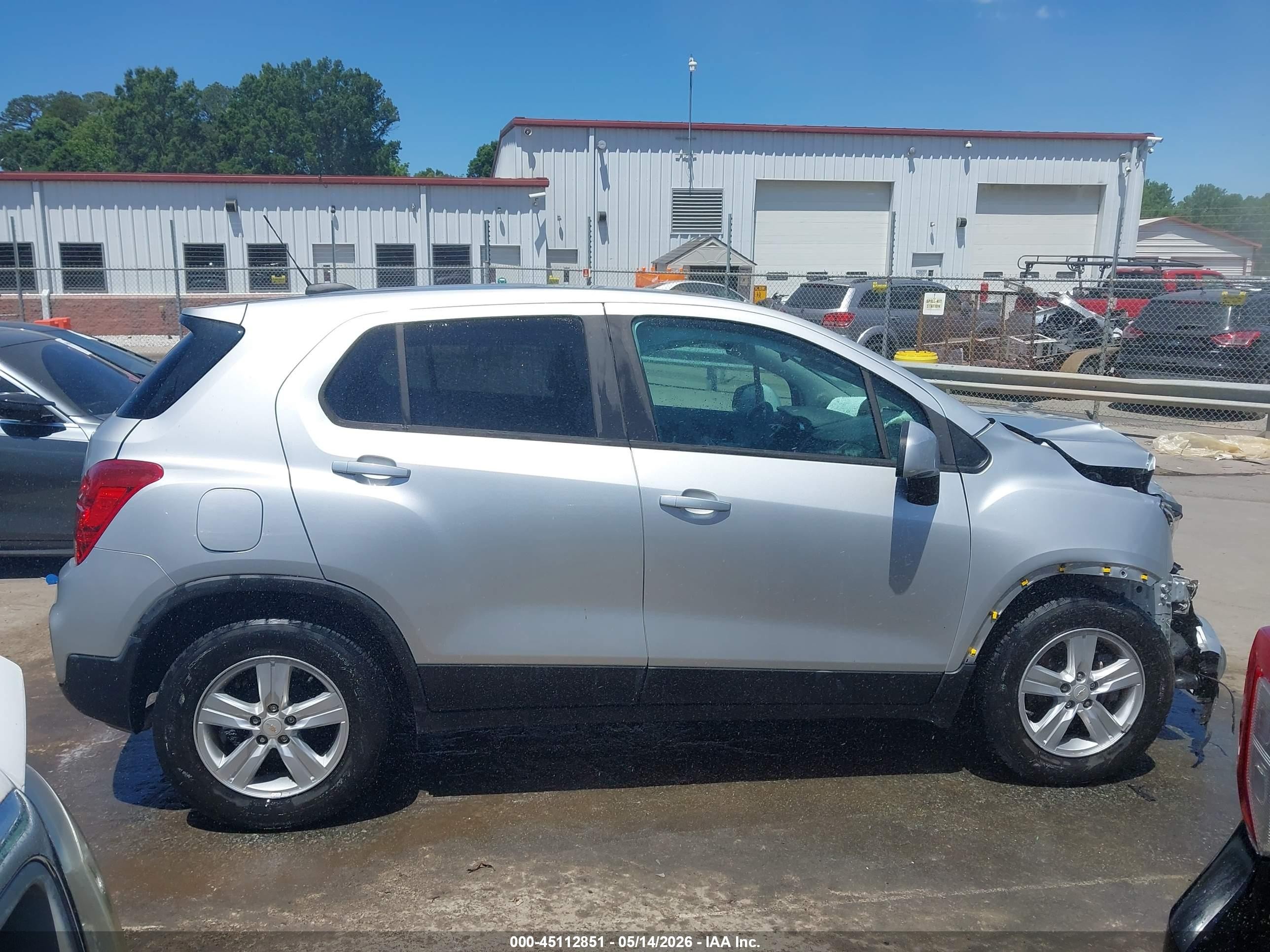 2020 Chevrolet Trax Fwd Ls Серебряный vin: KL7CJKSB0LB328688