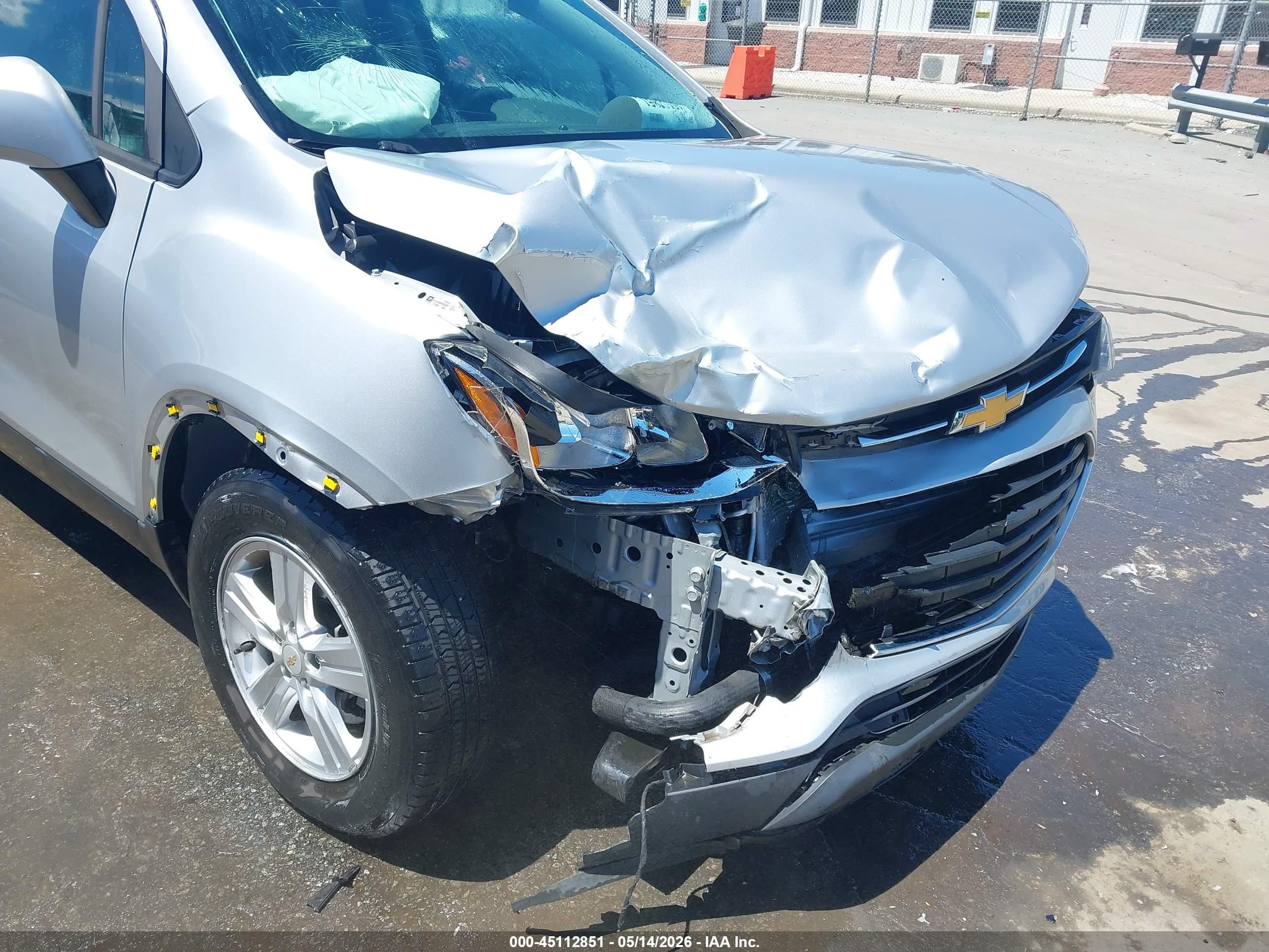 2020 Chevrolet Trax Fwd Ls Серебряный vin: KL7CJKSB0LB328688