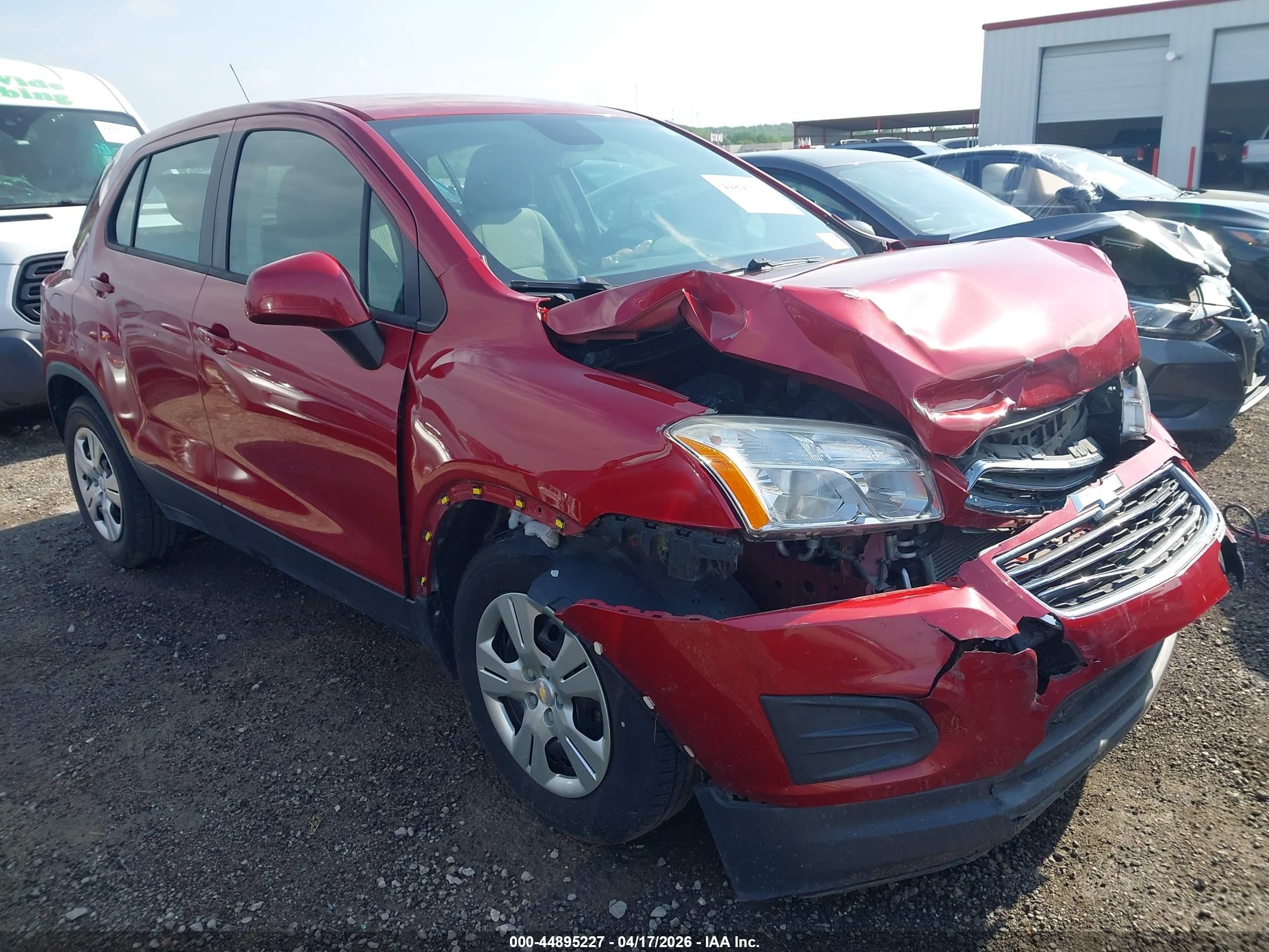 2015 Chevrolet Trax 1ls Red vin: KL7CJKSB1FB128102