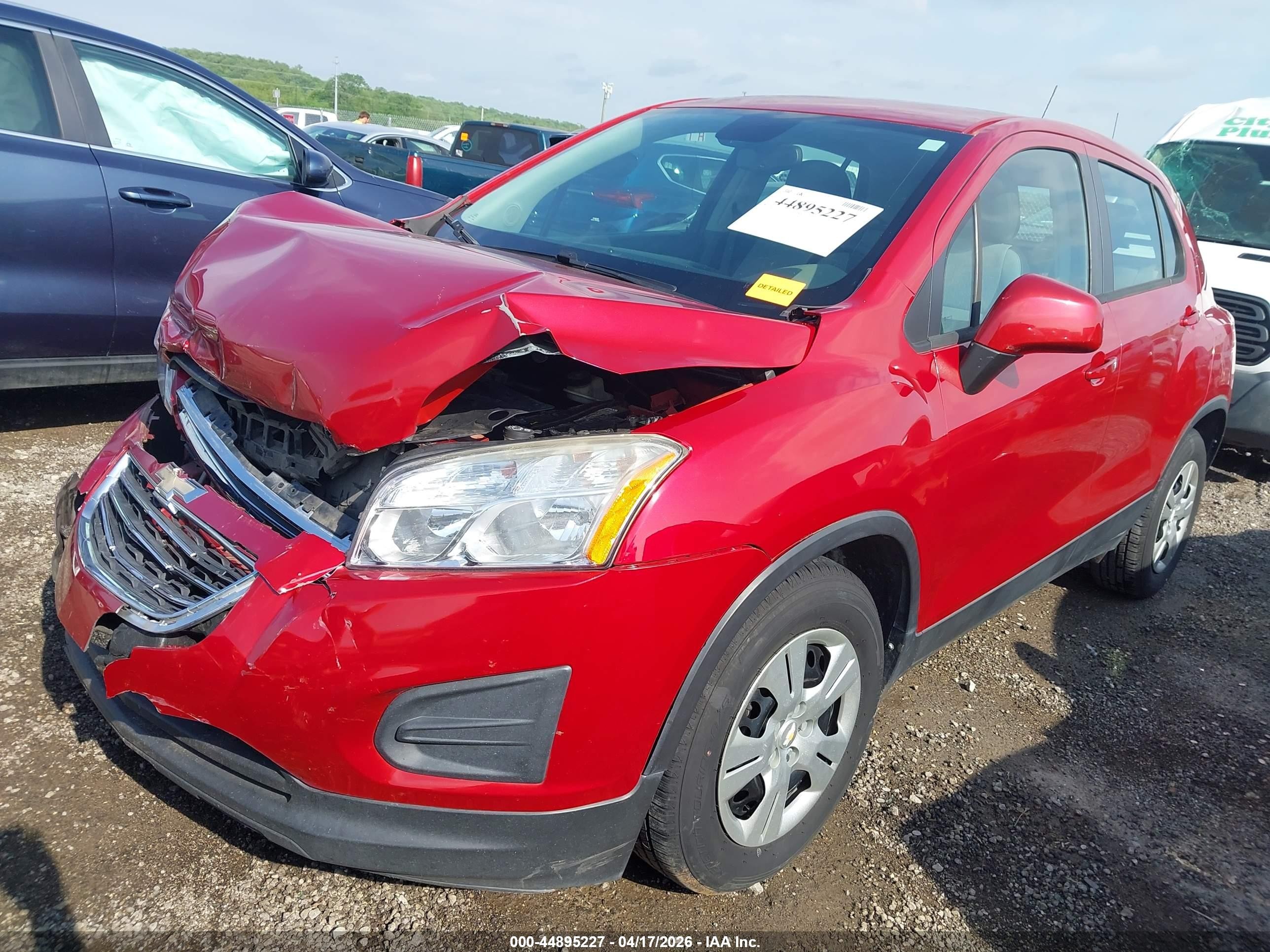 2015 Chevrolet Trax 1ls Red vin: KL7CJKSB1FB128102