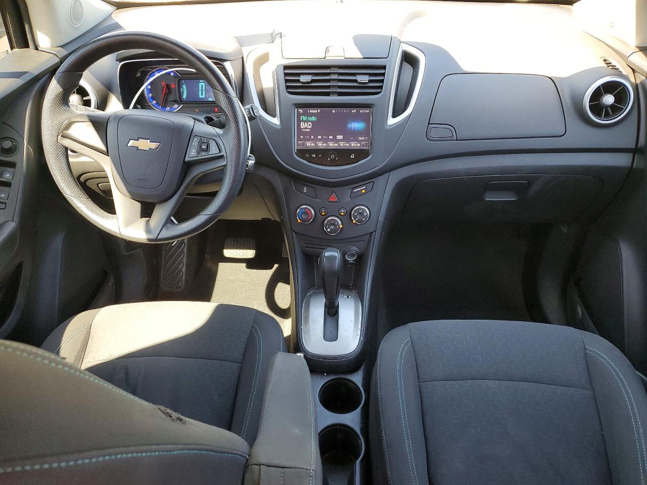 2015 Chevrolet Trax Ls Красный vin: KL7CJKSB2FB070064