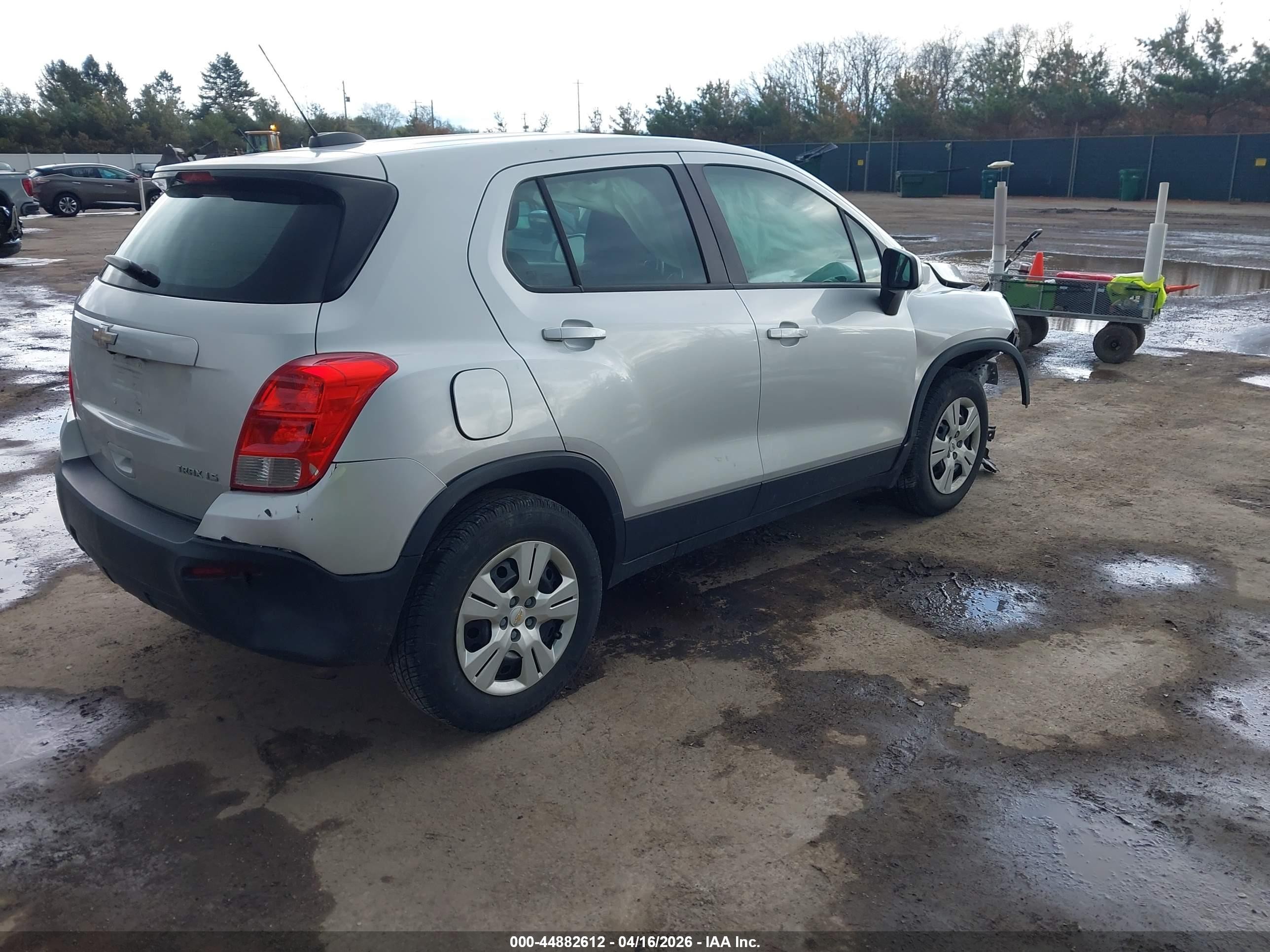 2015 Chevrolet Trax 1ls Серебряный vin: KL7CJKSB2FB146270