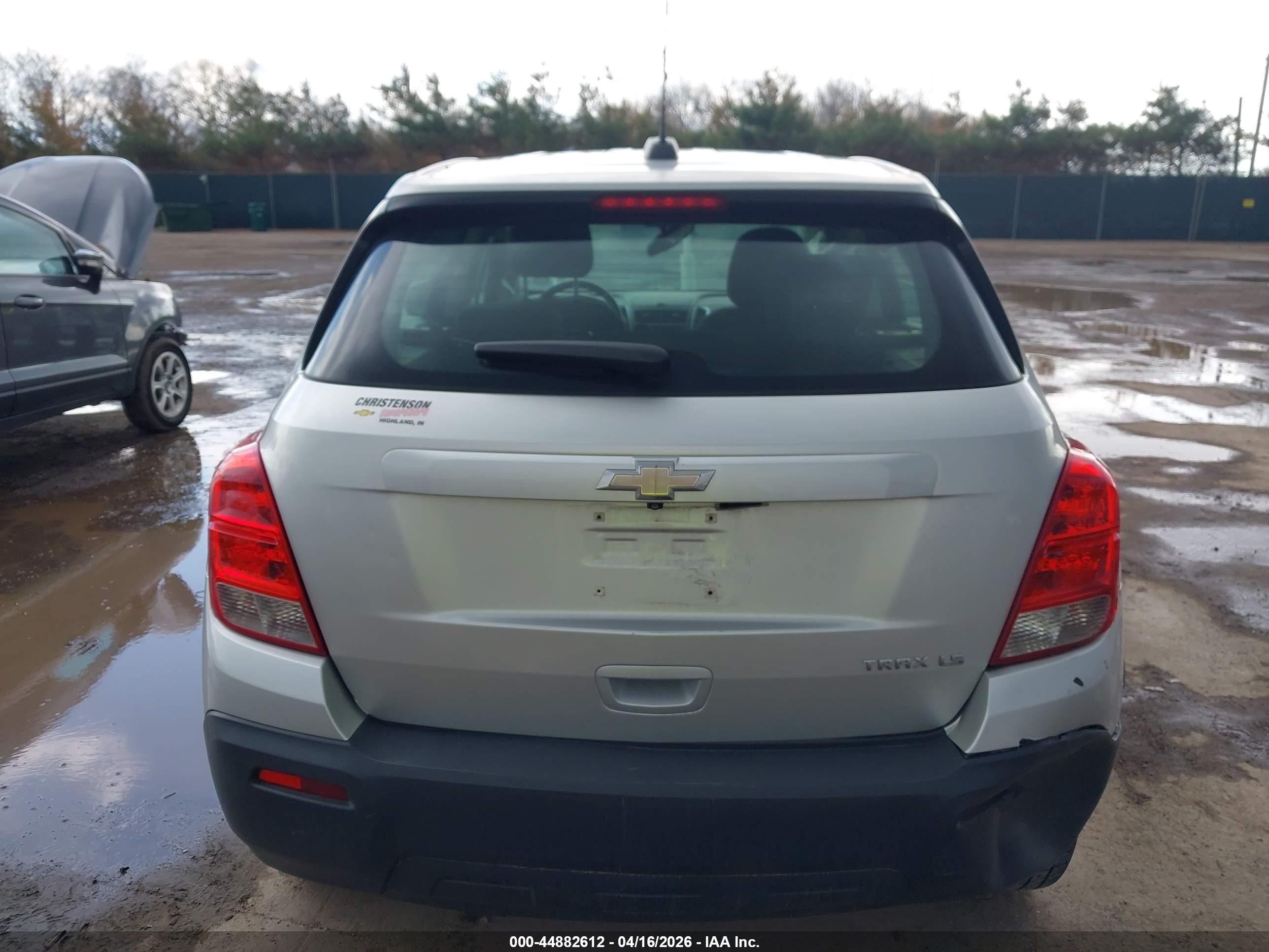 2015 Chevrolet Trax 1ls Серебряный vin: KL7CJKSB2FB146270