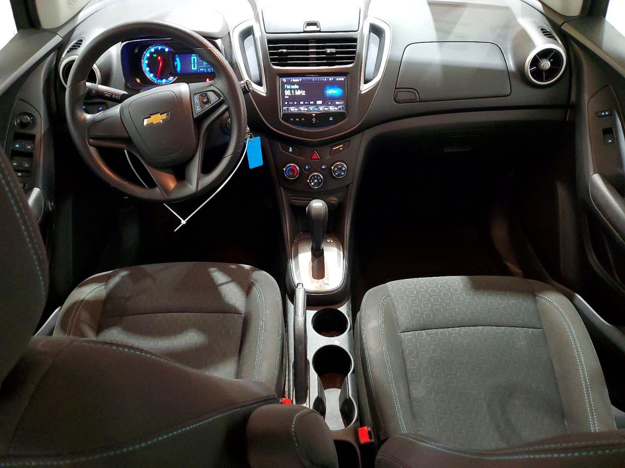 2015 Chevrolet Trax Ls Burgundy vin: KL7CJKSB2FB185277