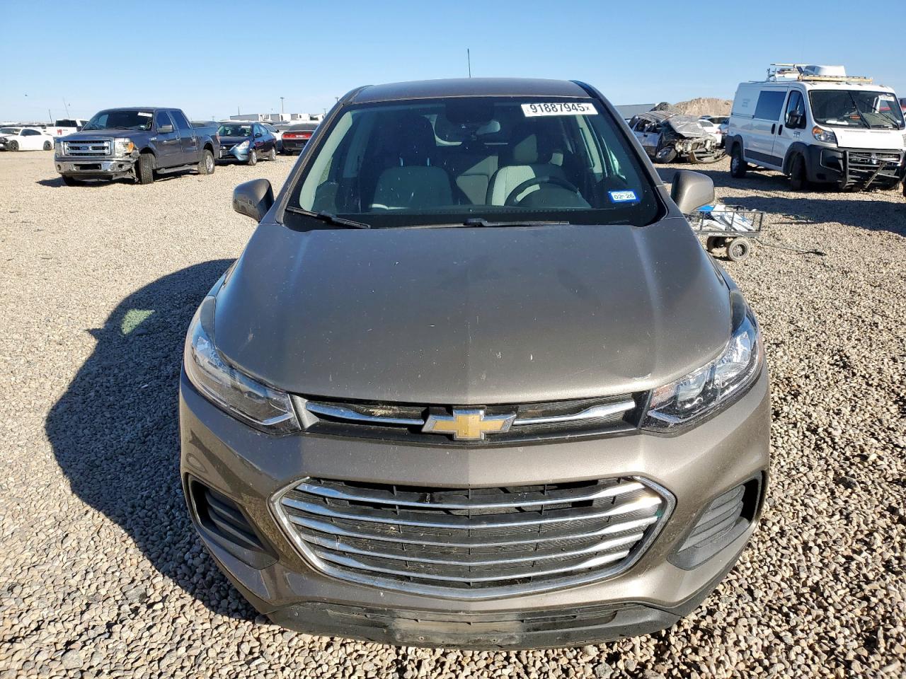 2020 Chevrolet Trax Ls Tan vin: KL7CJKSB2LB353883