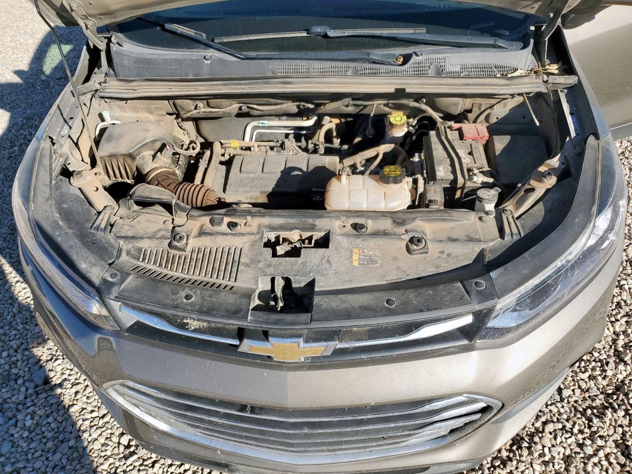 2020 Chevrolet Trax Ls Tan vin: KL7CJKSB2LB353883