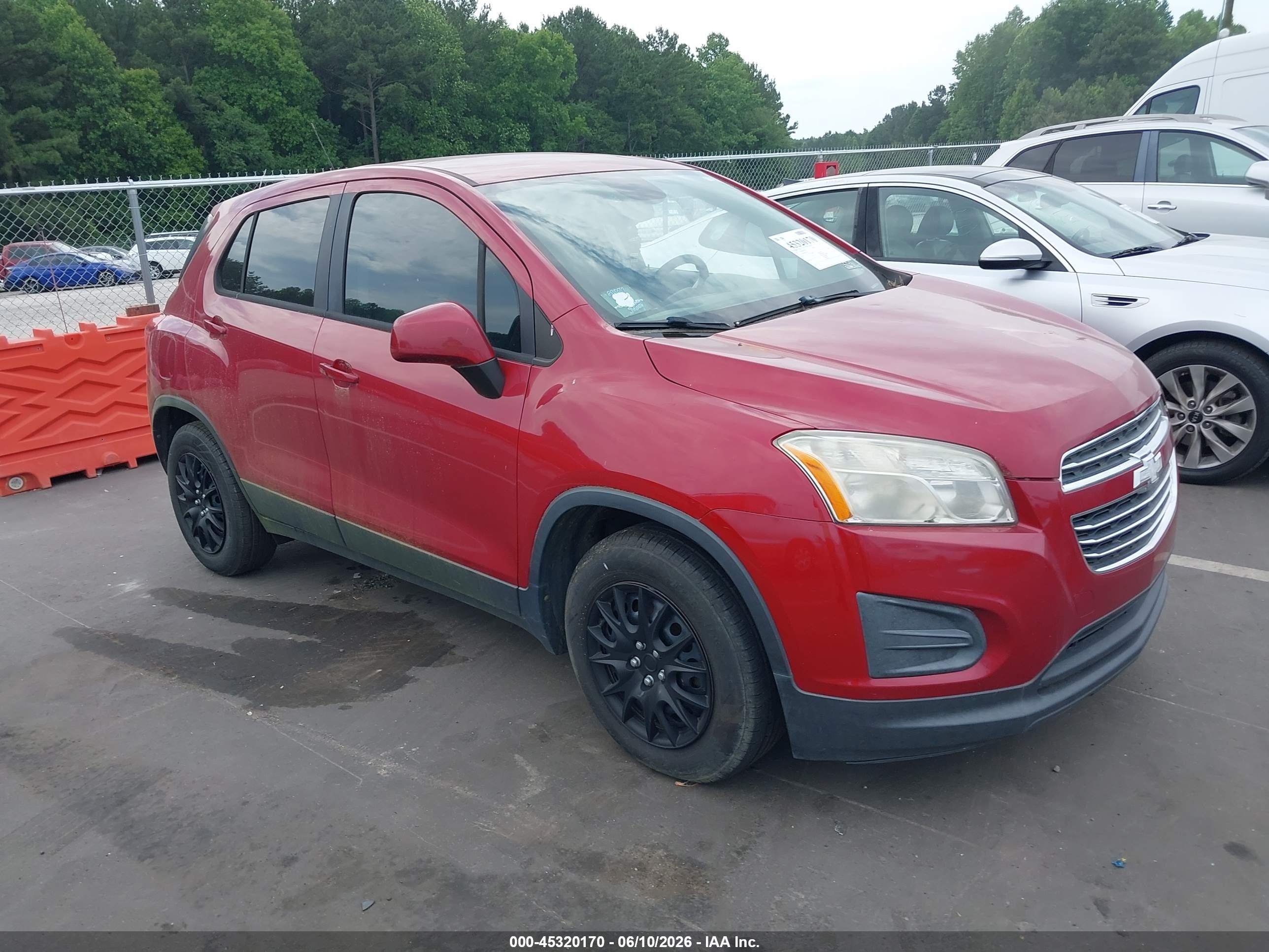 2015 Chevrolet Trax Ls Red vin: KL7CJKSB3FB154264