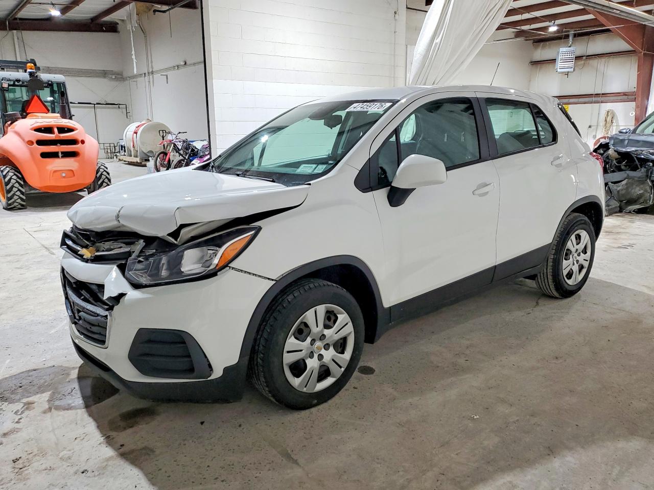 2018 Chevrolet Trax Ls White vin: KL7CJKSB3JB630344