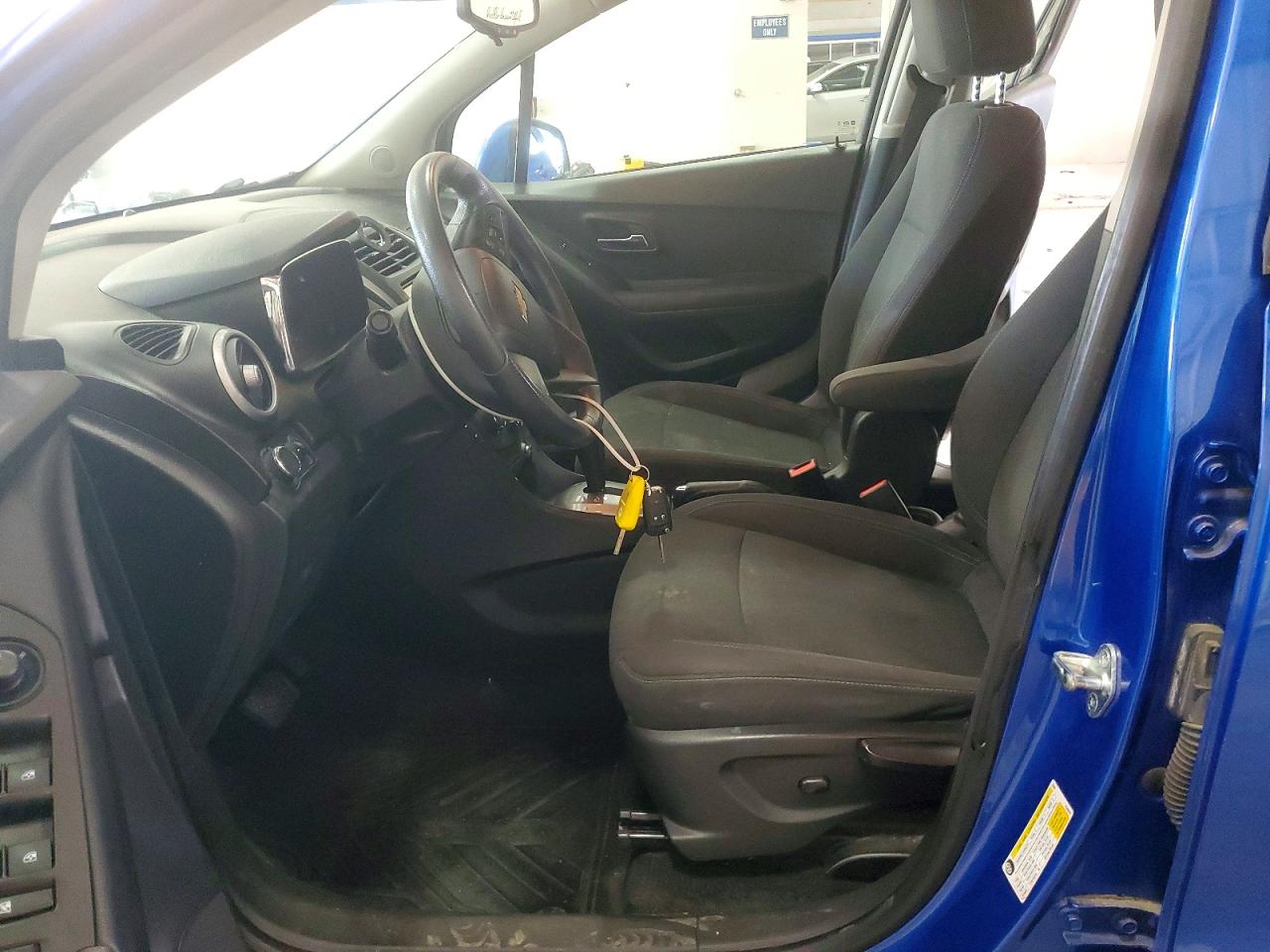 2015 Chevrolet Trax Ls Blue vin: KL7CJKSB4FB063570
