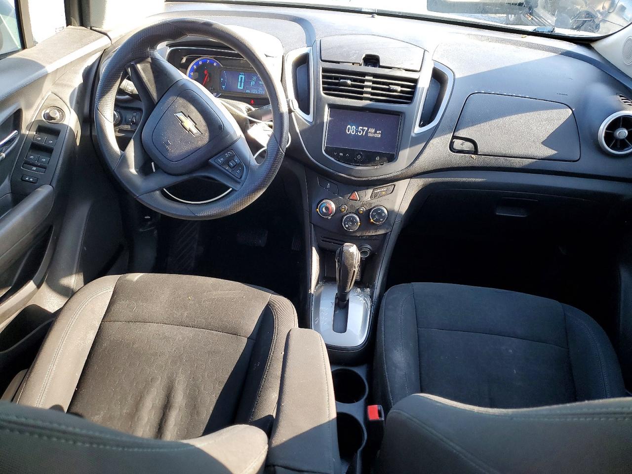 2015 Chevrolet Trax Ls Серебряный vin: KL7CJKSB4FB065349