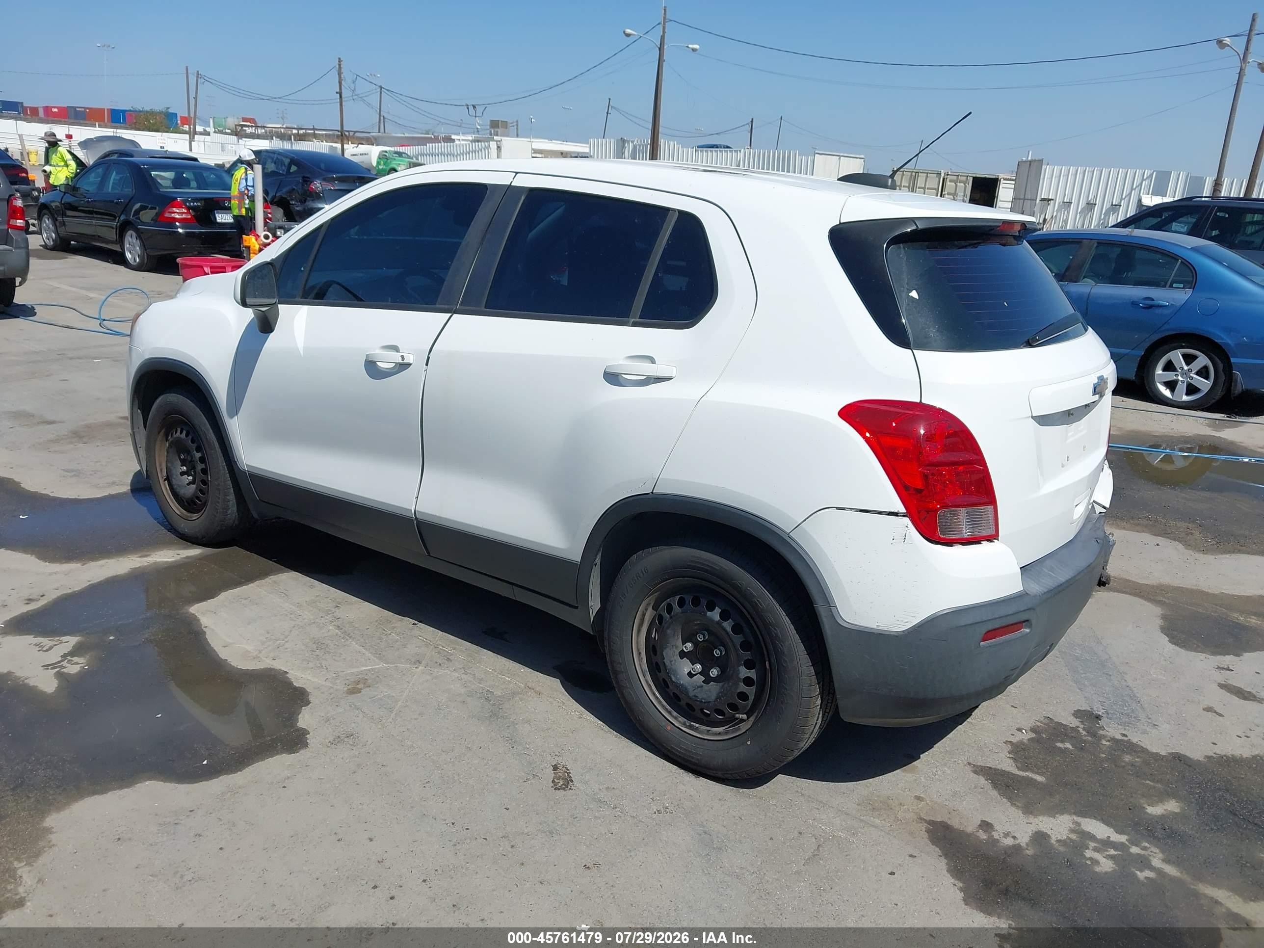 2015 Chevrolet Trax 1ls White vin: KL7CJKSB4FB214794