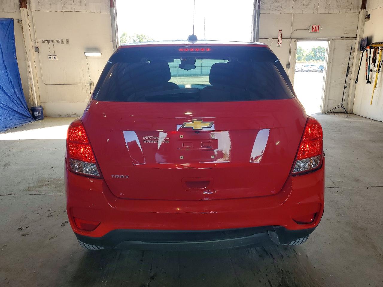 2020 Chevrolet Trax Ls Red vin: KL7CJKSB4LB334431