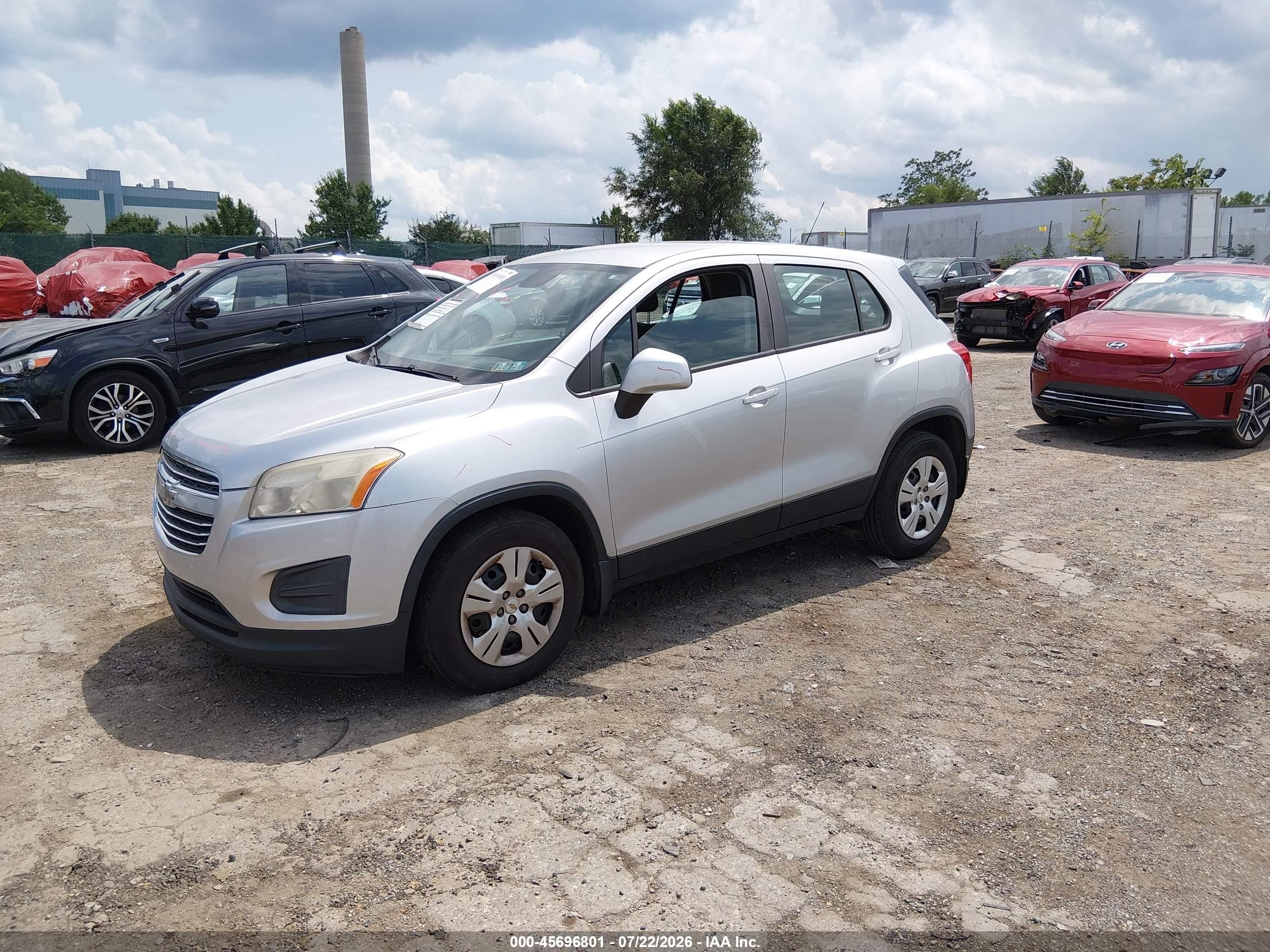 2015 Chevrolet Trax 1ls Серебряный vin: KL7CJKSB5FB071953
