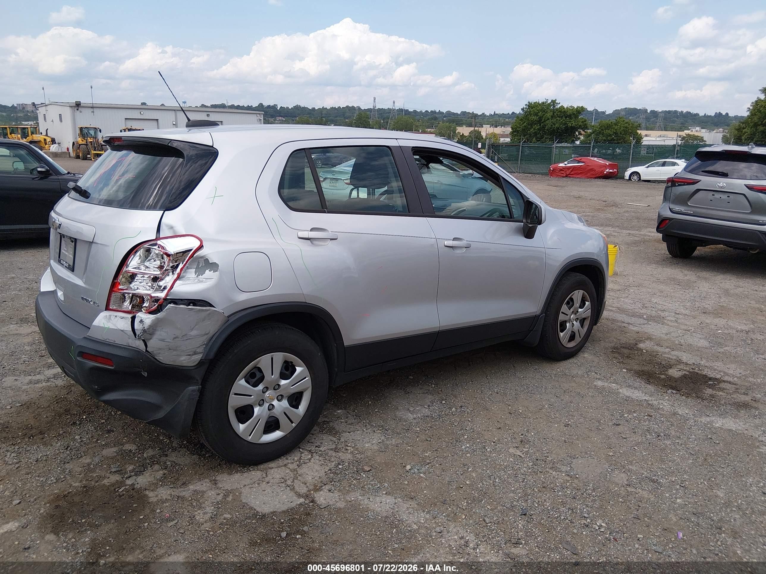 2015 Chevrolet Trax 1ls Серебряный vin: KL7CJKSB5FB071953