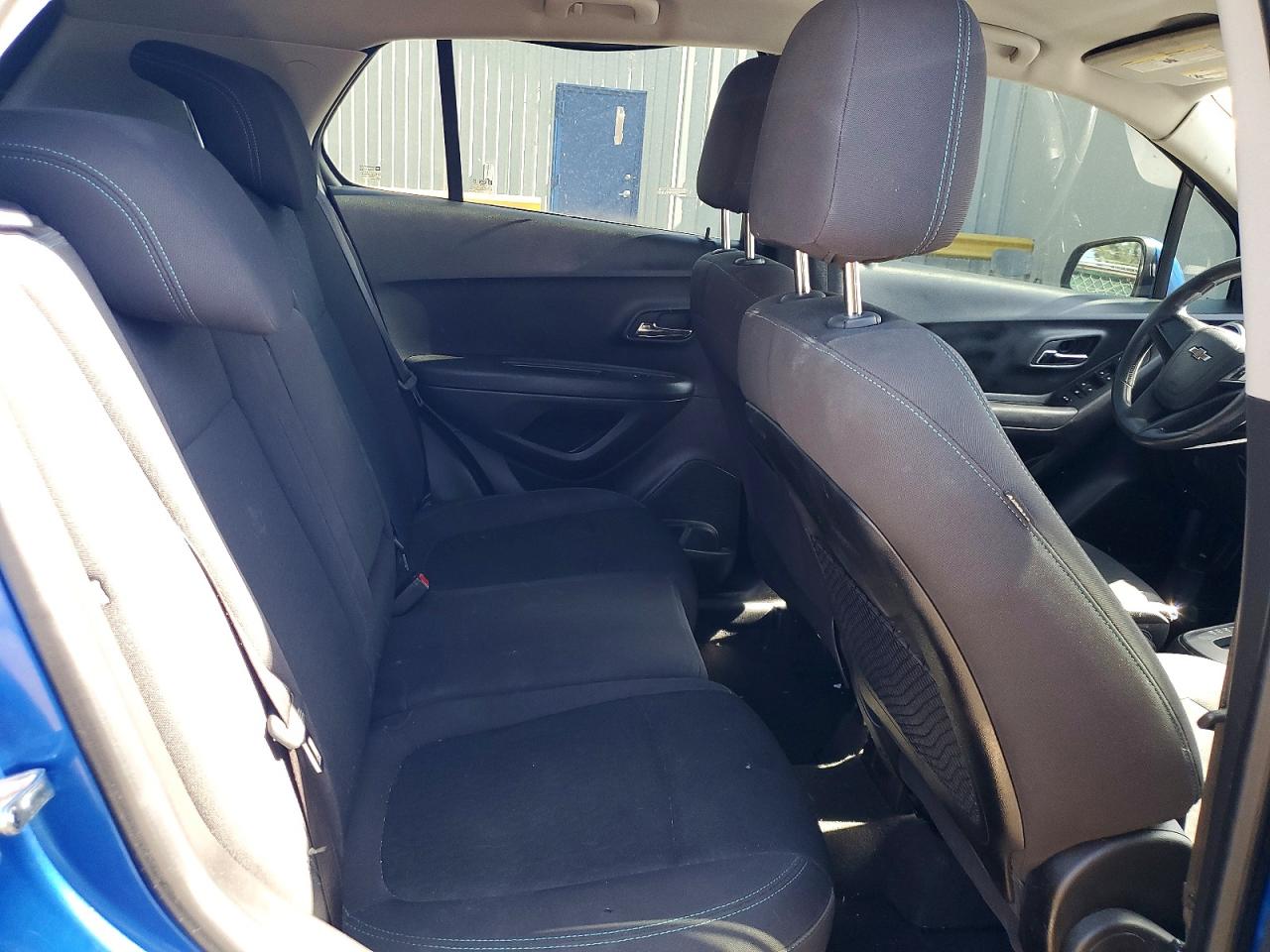 2015 Chevrolet Trax Ls Blue vin: KL7CJKSB5FB182356