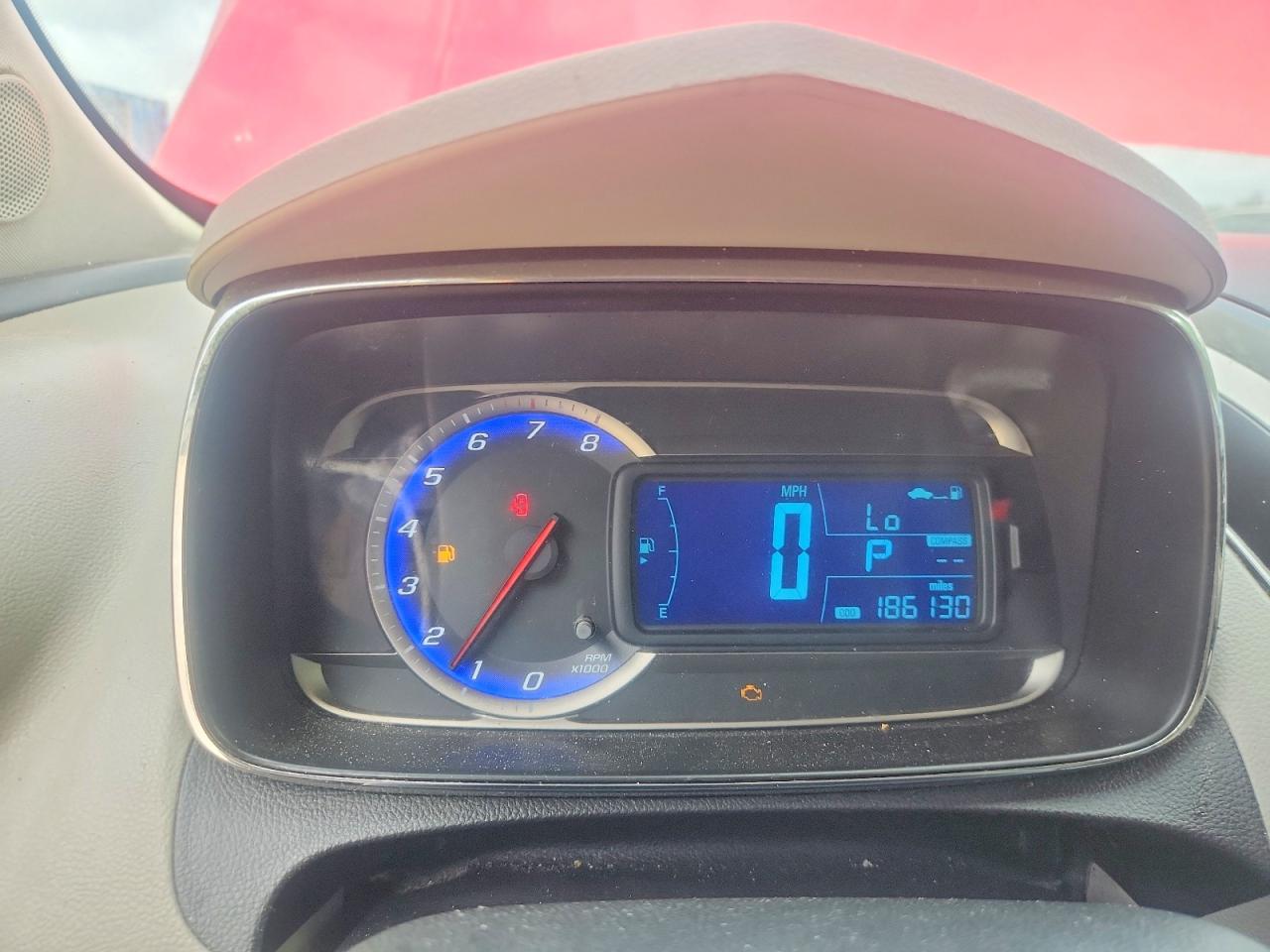 2015 Chevrolet Trax Ls Burgundy vin: KL7CJKSB6FB093220