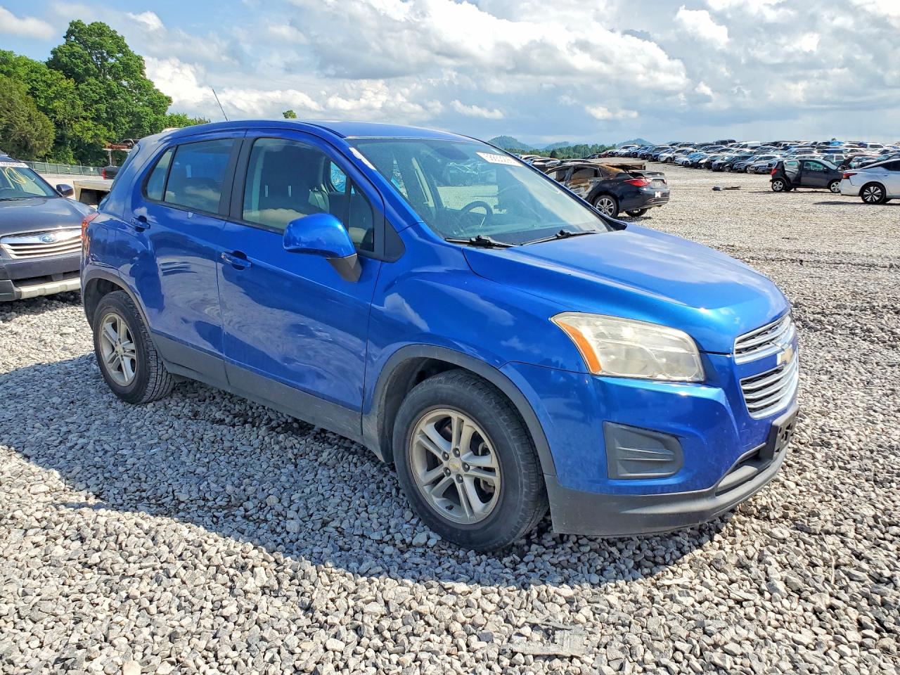 2015 Chevrolet Trax Ls Blue vin: KL7CJKSB6FB155568