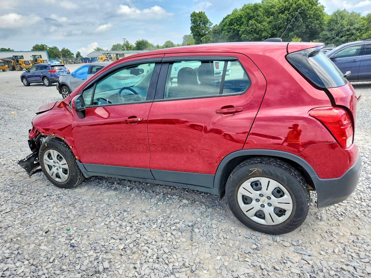 2015 Chevrolet Trax Ls Red vin: KL7CJKSB6FB248106