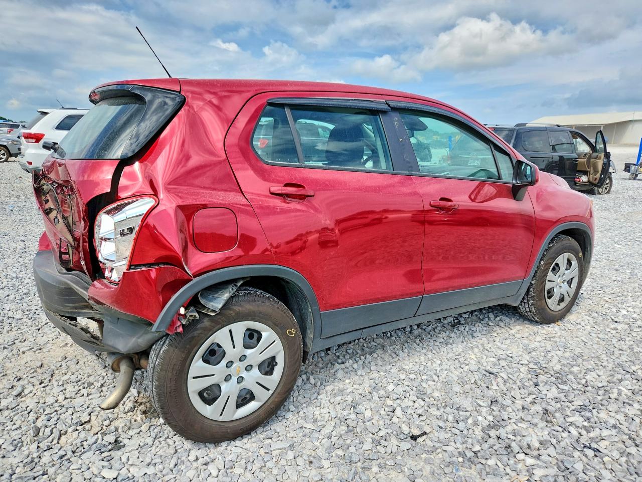 2015 Chevrolet Trax Ls Red vin: KL7CJKSB6FB248106