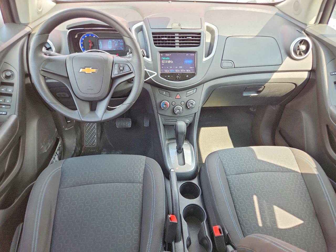 2015 Chevrolet Trax Ls Red vin: KL7CJKSB6FB248106