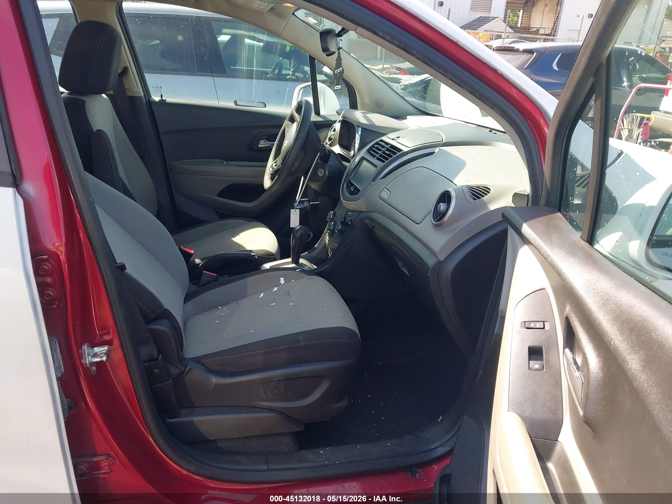 2015 Chevrolet Trax 1ls White vin: KL7CJKSB6FB262233