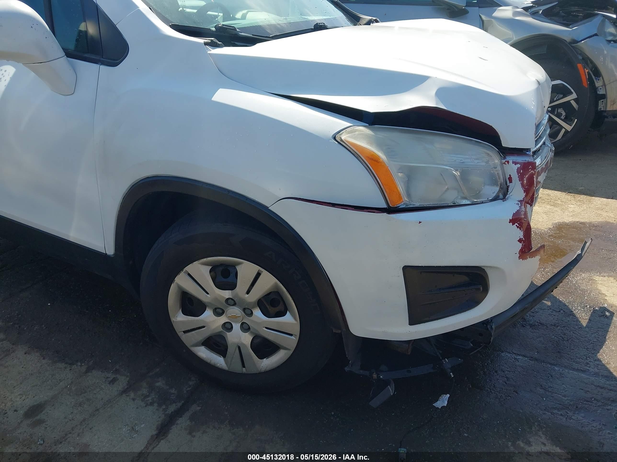 2015 Chevrolet Trax 1ls White vin: KL7CJKSB6FB262233