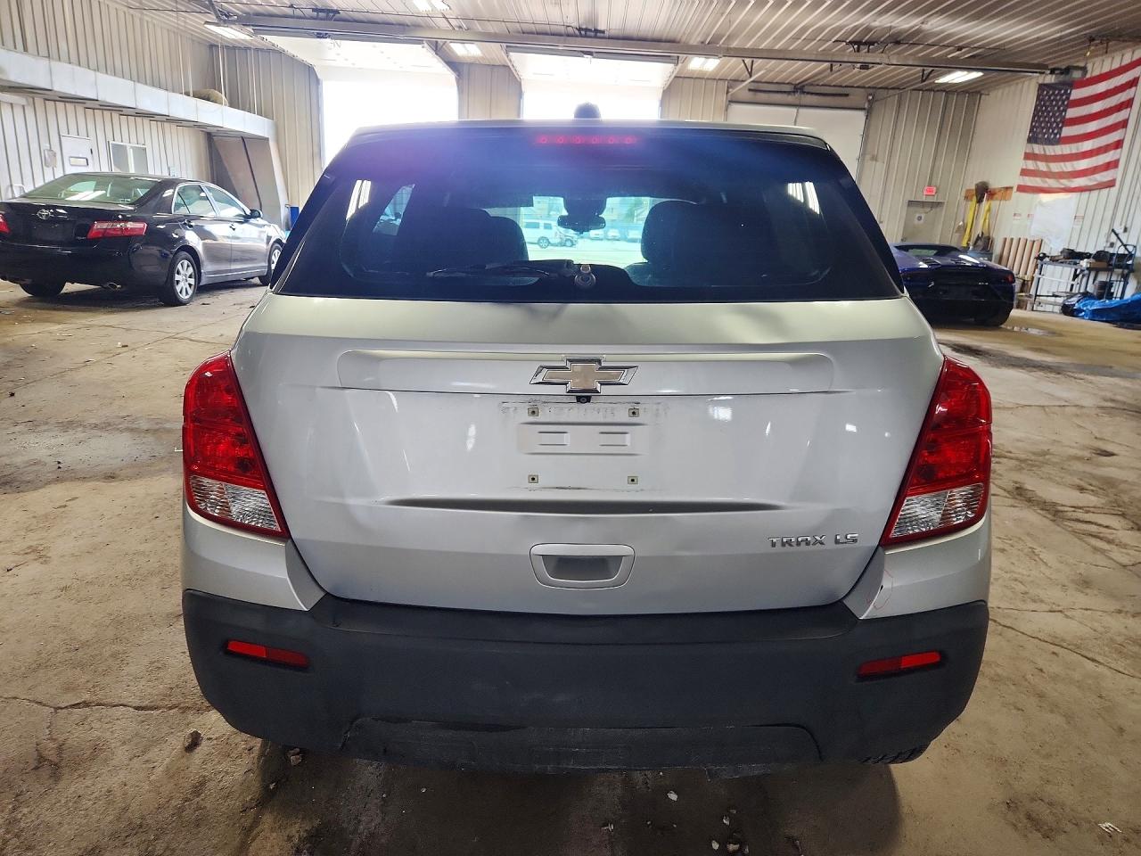 2015 Chevrolet Trax Ls Gray vin: KL7CJKSB8FB088505