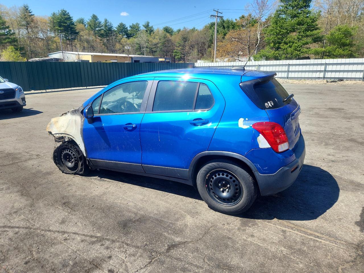 2015 Chevrolet Trax Ls Blue vin: KL7CJKSB8FB180830