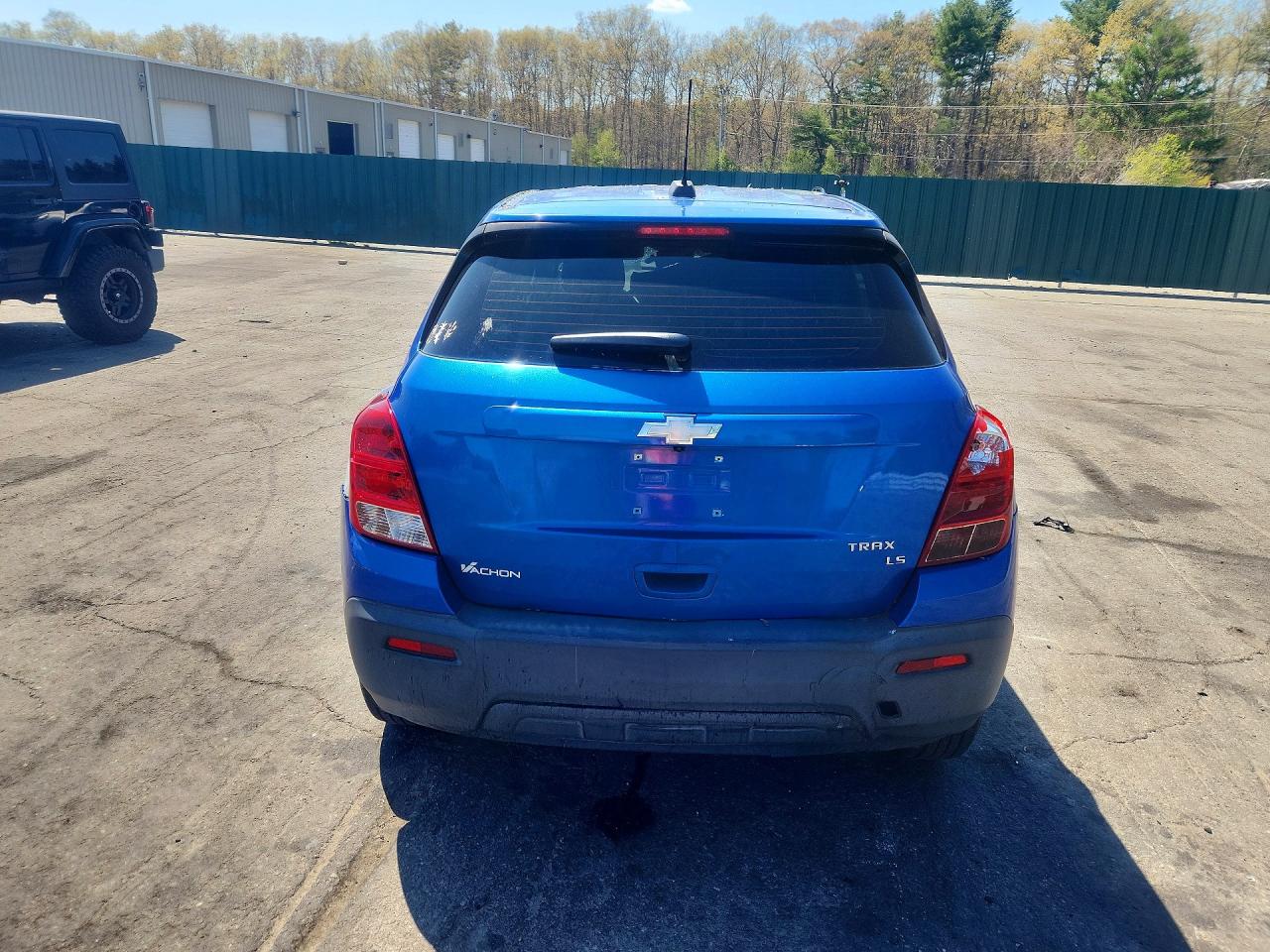 2015 Chevrolet Trax Ls Blue vin: KL7CJKSB8FB180830