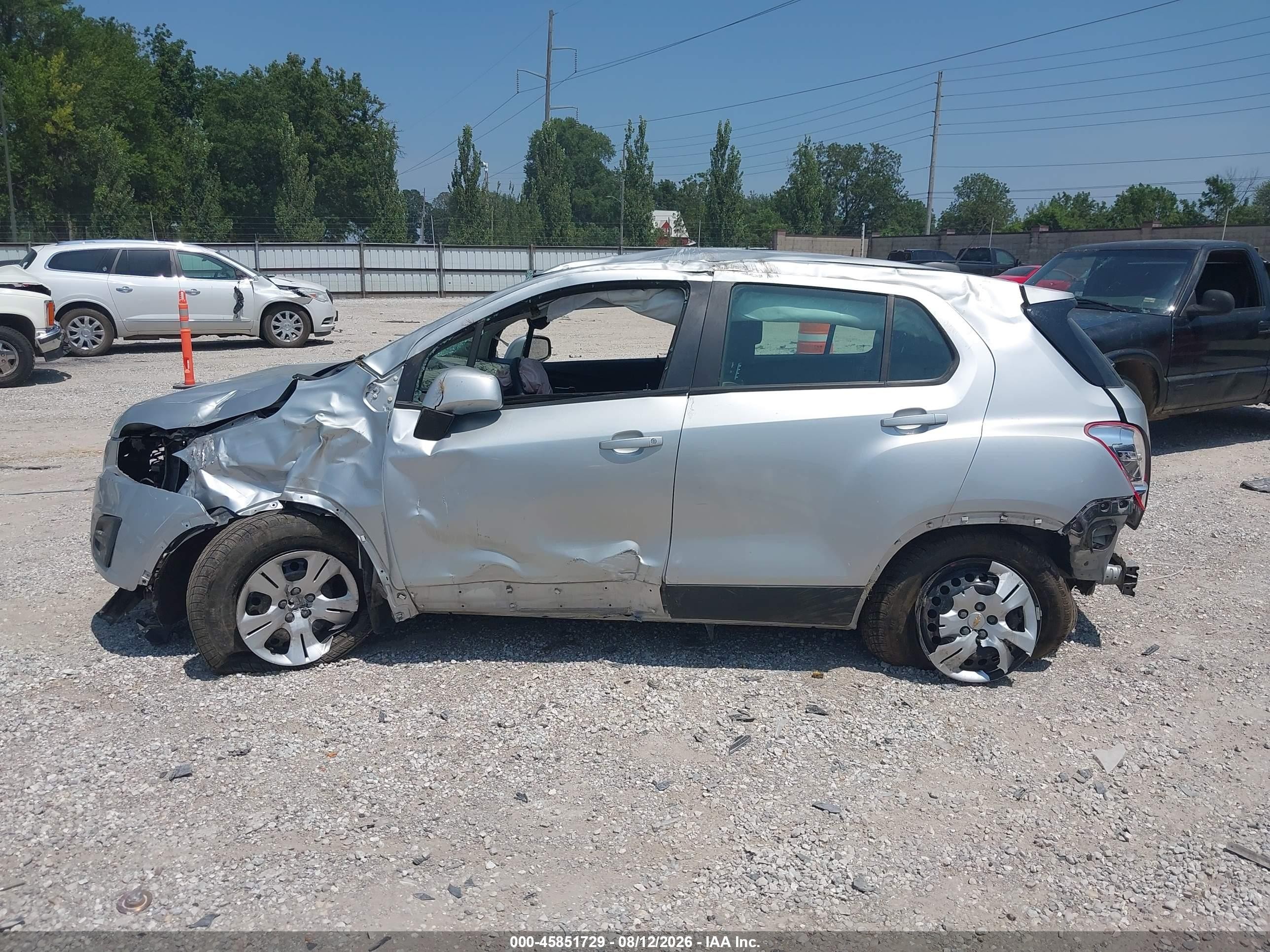 2015 Chevrolet Trax 1ls Silver vin: KL7CJKSB8FB245806