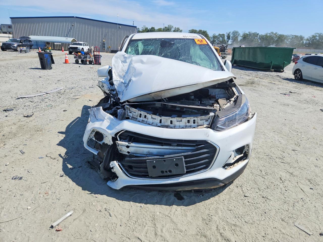 2020 Chevrolet Trax Ls White vin: KL7CJKSB8LB020488