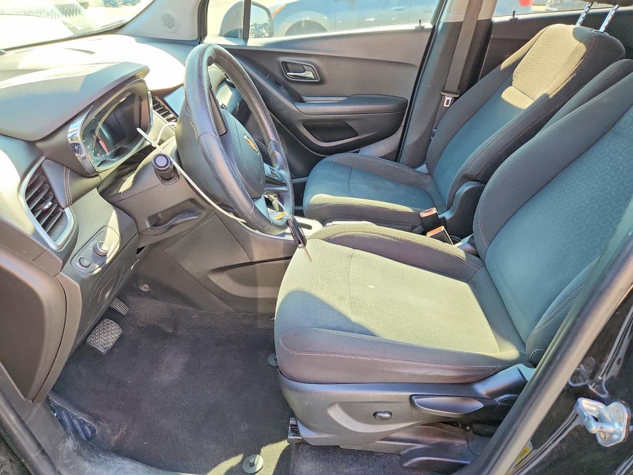 2020 Chevrolet Trax Ls Black vin: KL7CJKSB8LB063776