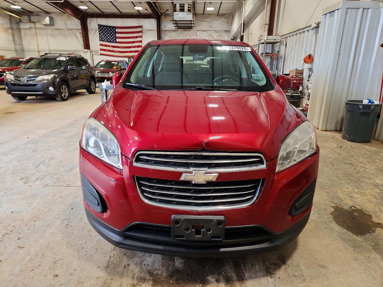 2015 Chevrolet Trax Ls Burgundy vin: KL7CJKSB9FB067713