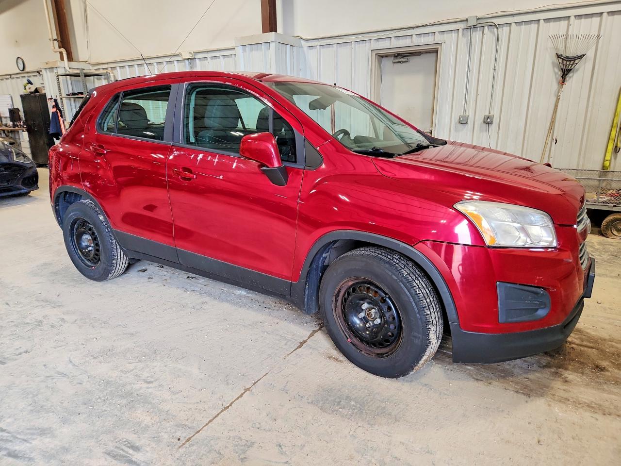 2015 Chevrolet Trax Ls Burgundy vin: KL7CJKSB9FB067713