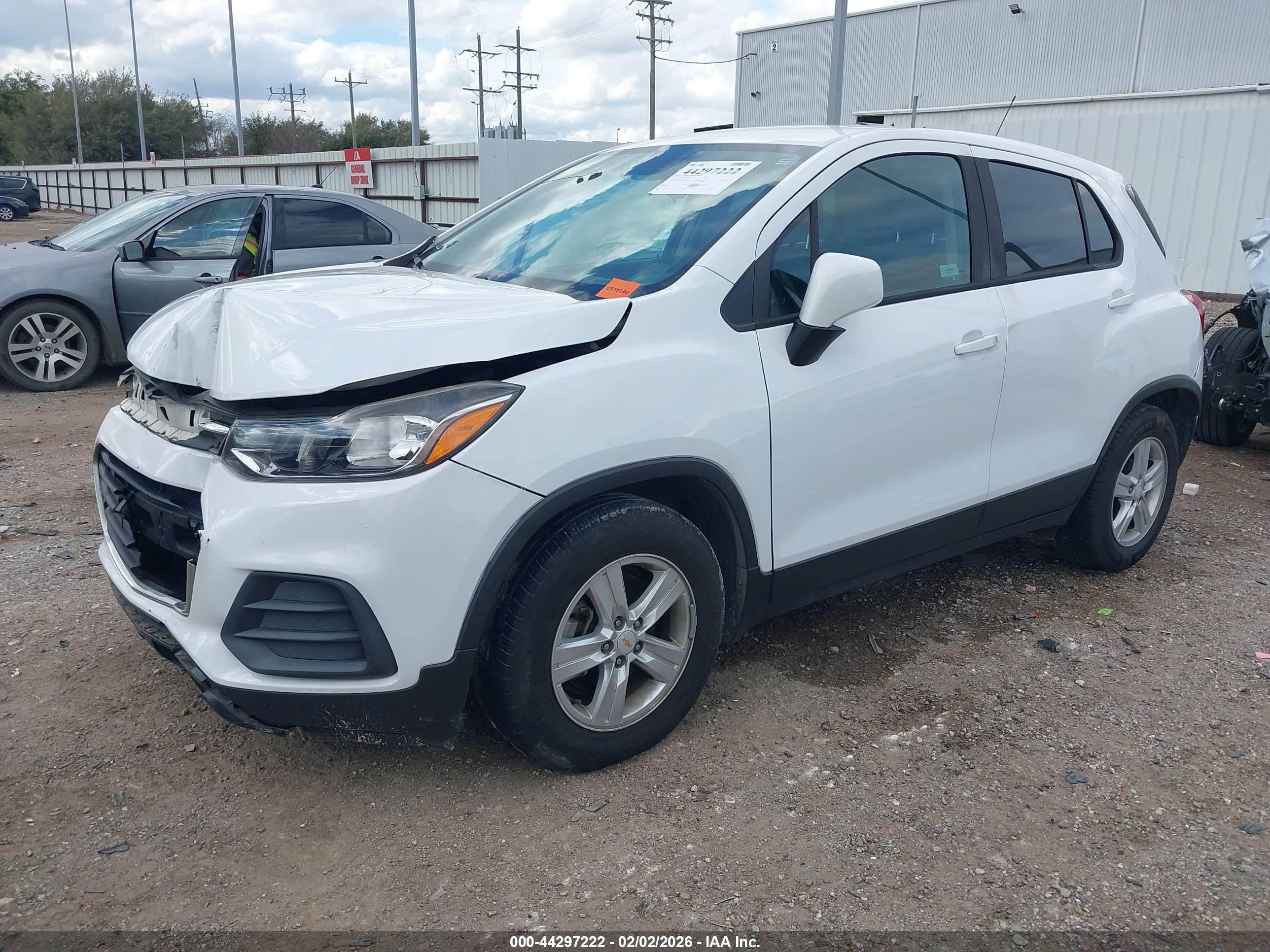 2020 Chevrolet Trax Fwd Ls White vin: KL7CJKSB9LB045626