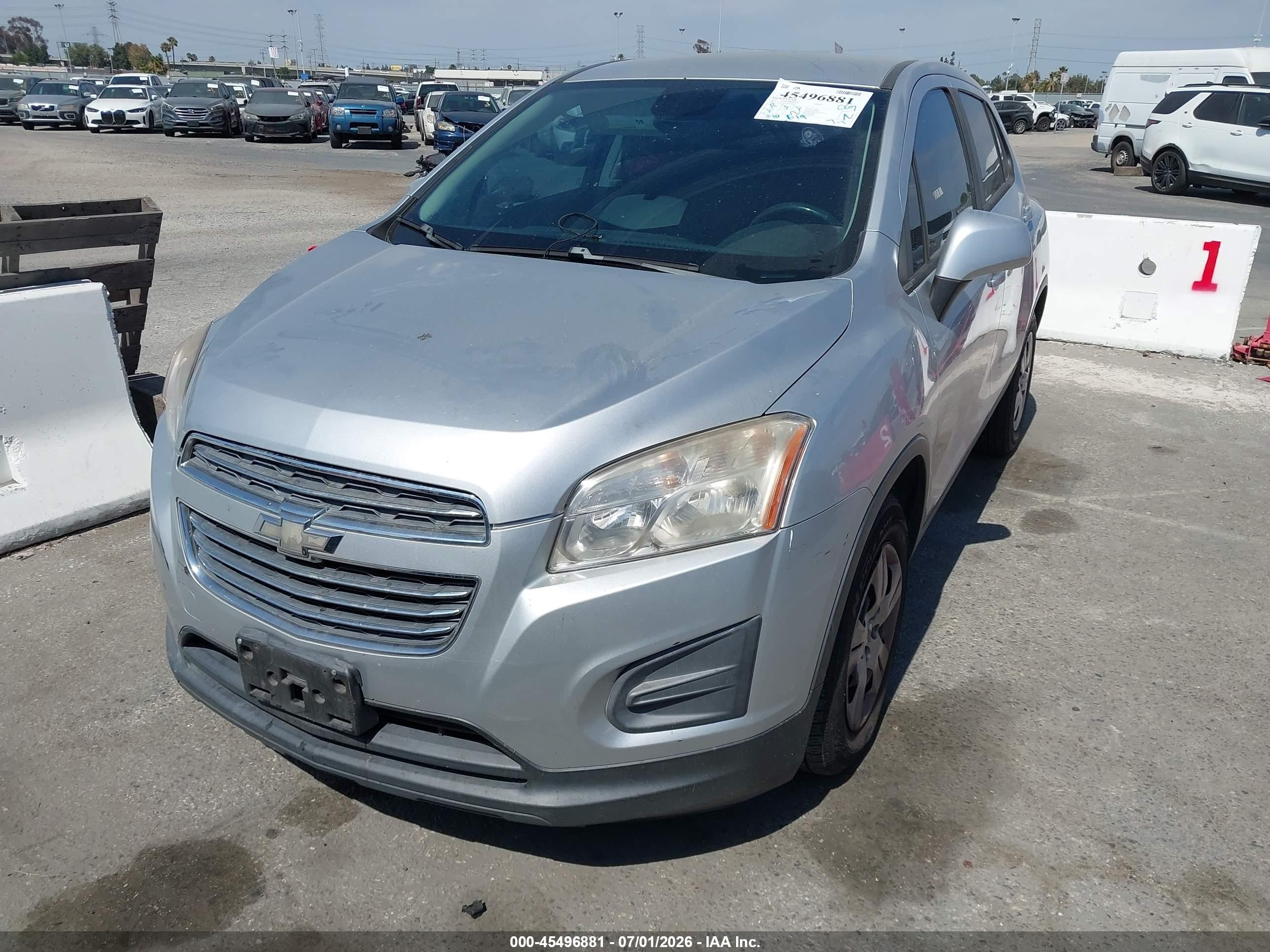 2015 Chevrolet Trax 1ls Серебряный vin: KL7CJKSBXFB207476