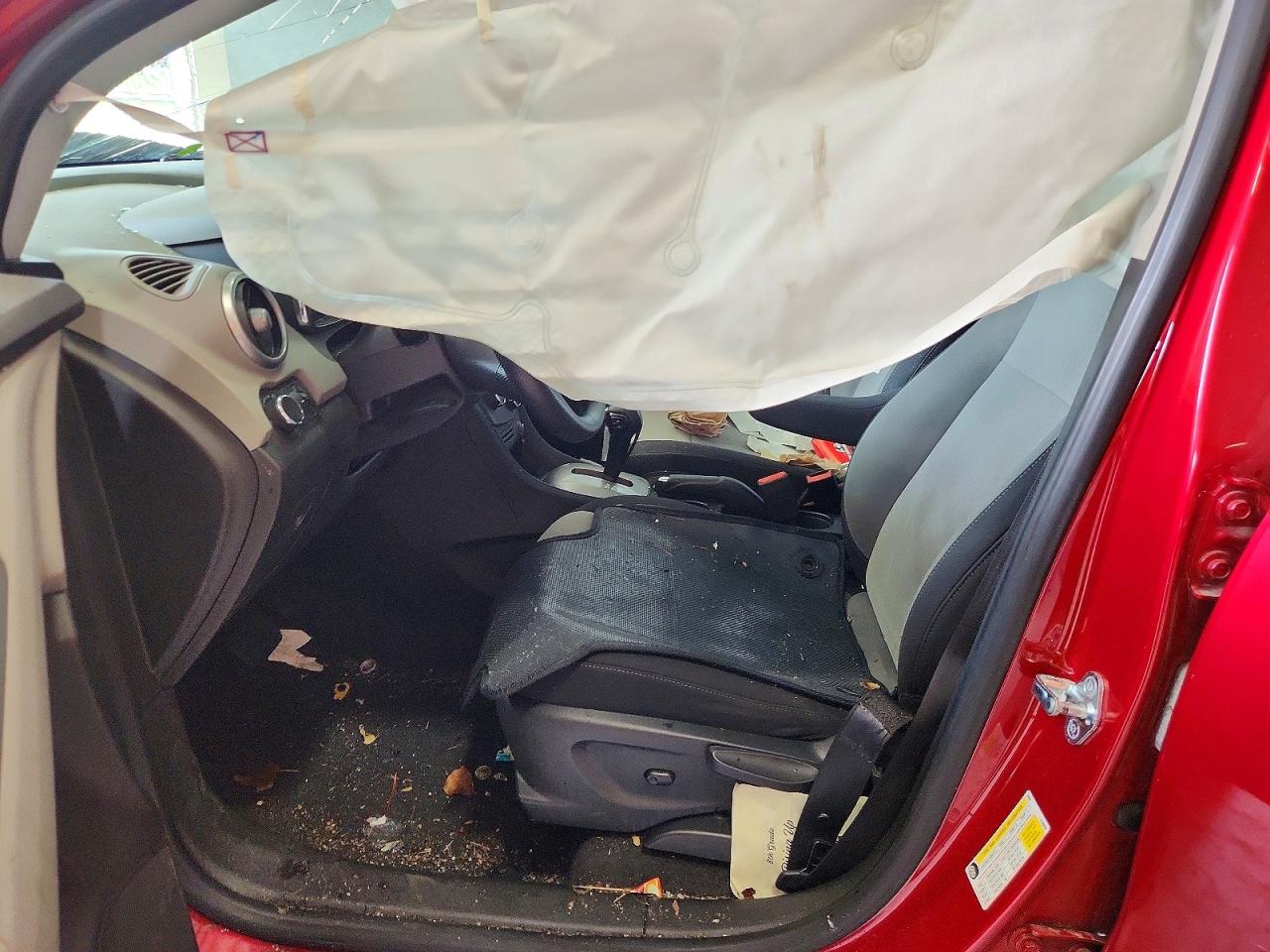 2015 Chevrolet Trax Ls Красный vin: KL7CJKSBXFB227677
