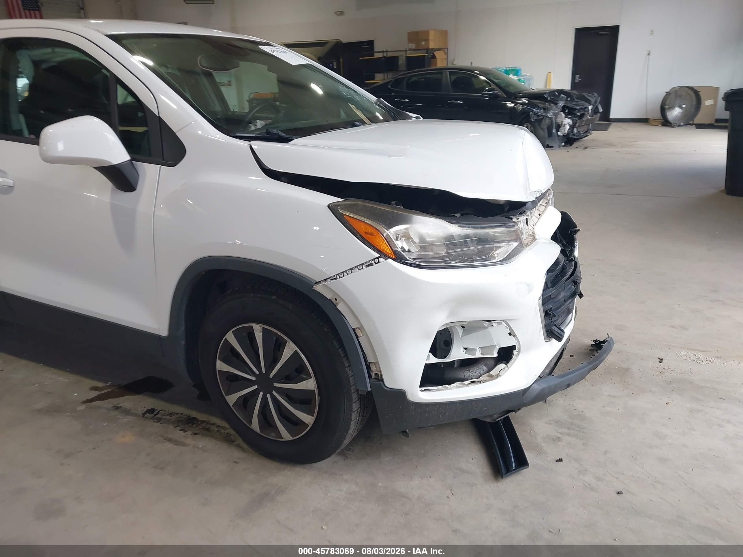 2017 Chevrolet Trax Ls Белый vin: KL7CJKSBXHB201924