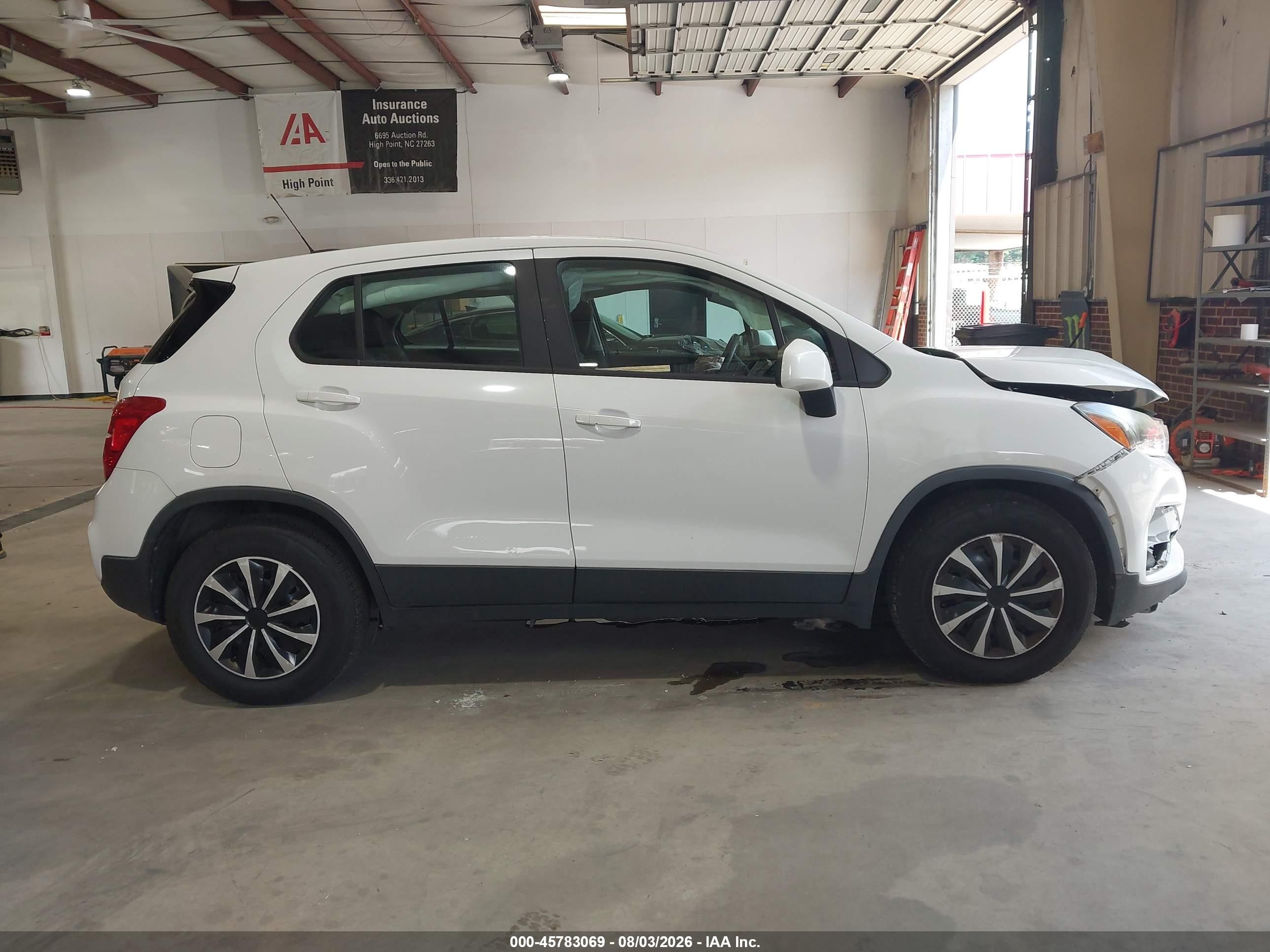 2017 Chevrolet Trax Ls Белый vin: KL7CJKSBXHB201924