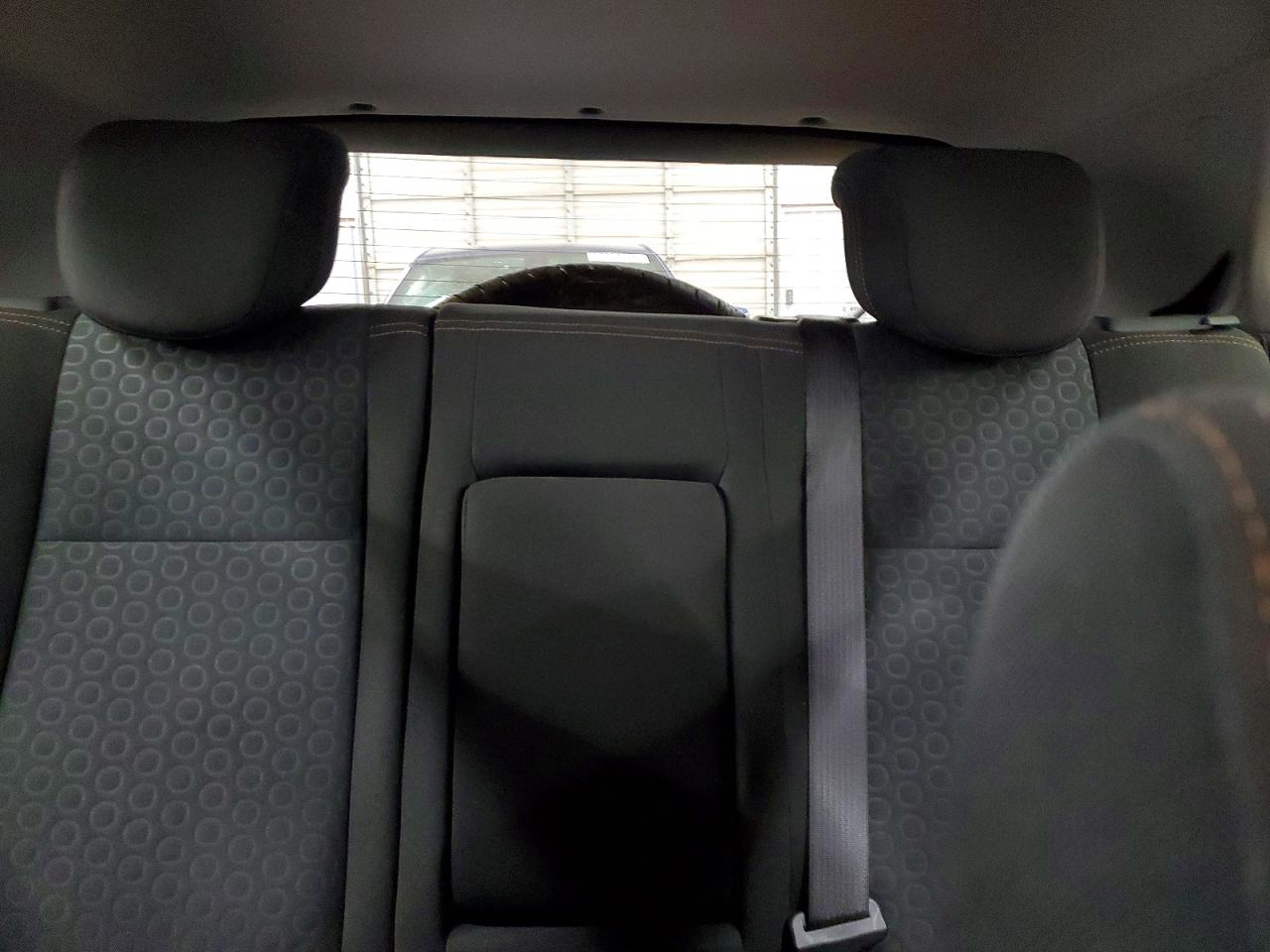 2022 Chevrolet Trax Ls Silver vin: KL7CJKSM6NB532626
