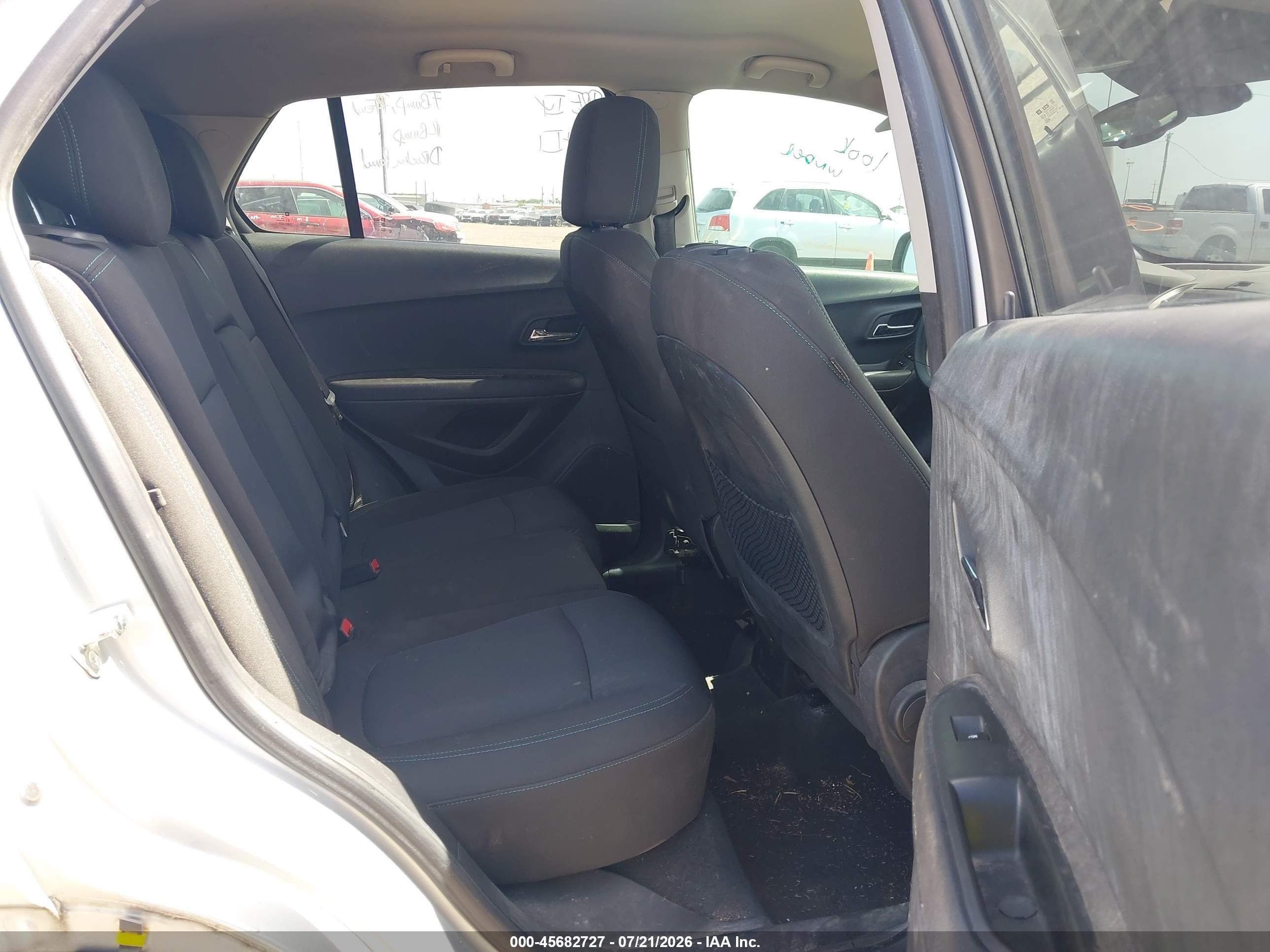 2015 Chevrolet Trax Lt Серебряный vin: KL7CJLSB0FB122328