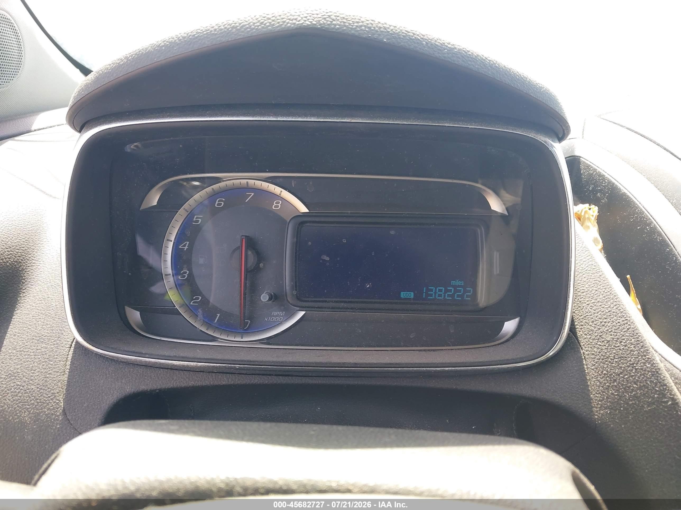 2015 Chevrolet Trax Lt Серебряный vin: KL7CJLSB0FB122328