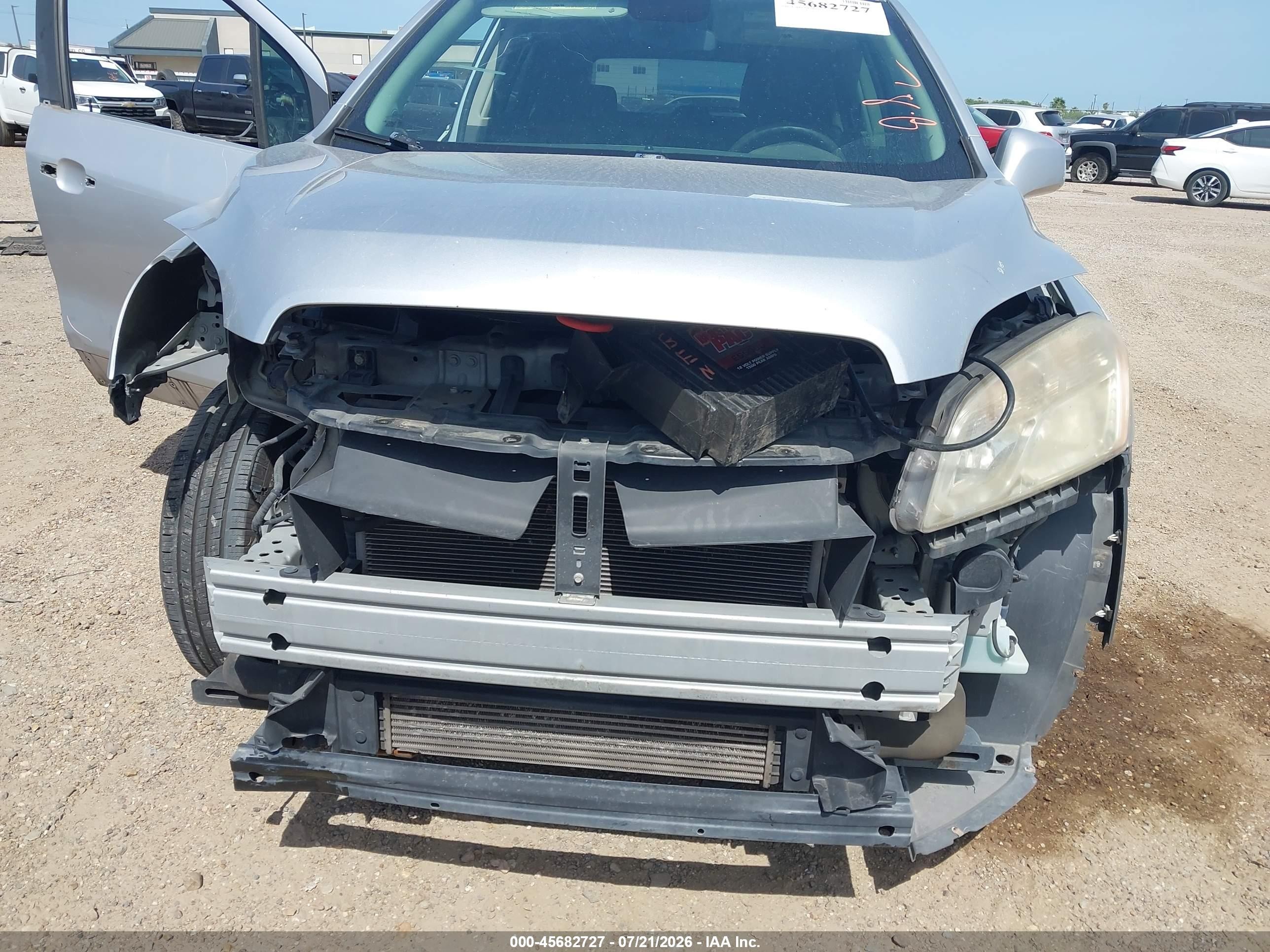 2015 Chevrolet Trax Lt Серебряный vin: KL7CJLSB0FB122328