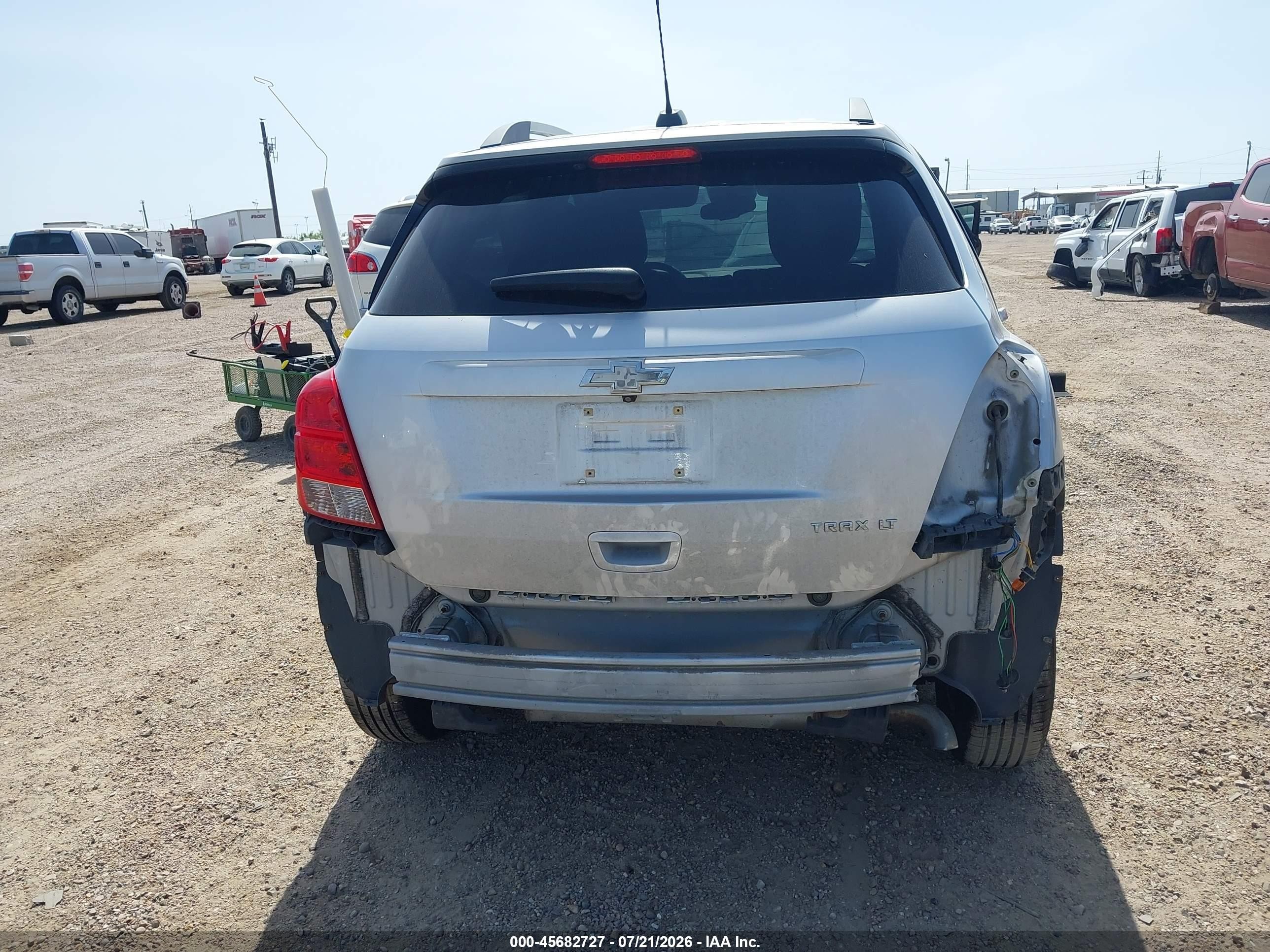 2015 Chevrolet Trax Lt Серебряный vin: KL7CJLSB0FB122328