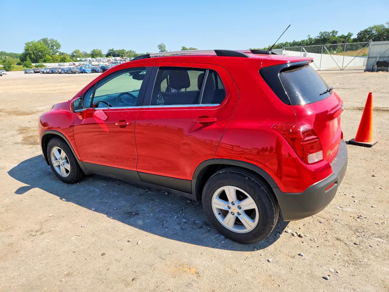 2015 Chevrolet Trax 1lt Red vin: KL7CJLSB0FB224647