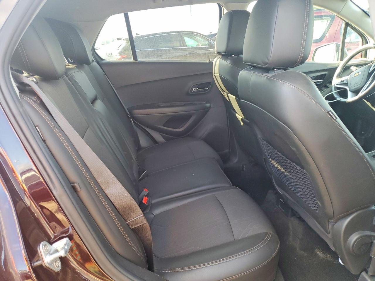 2020 Chevrolet Trax 1lt Burgundy vin: KL7CJLSB0LB341415