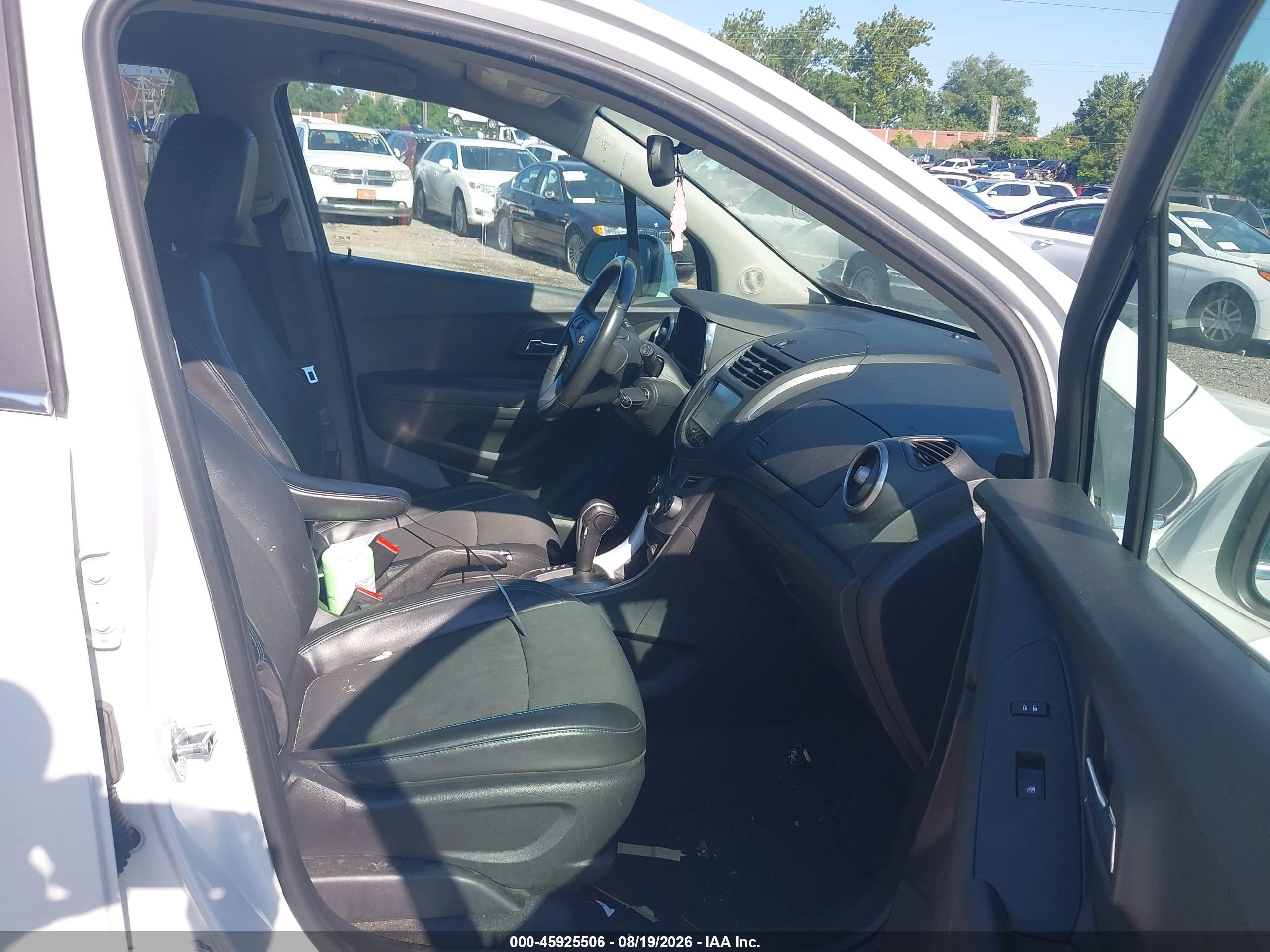 2015 Chevrolet Trax Lt White vin: KL7CJLSB1FB191609