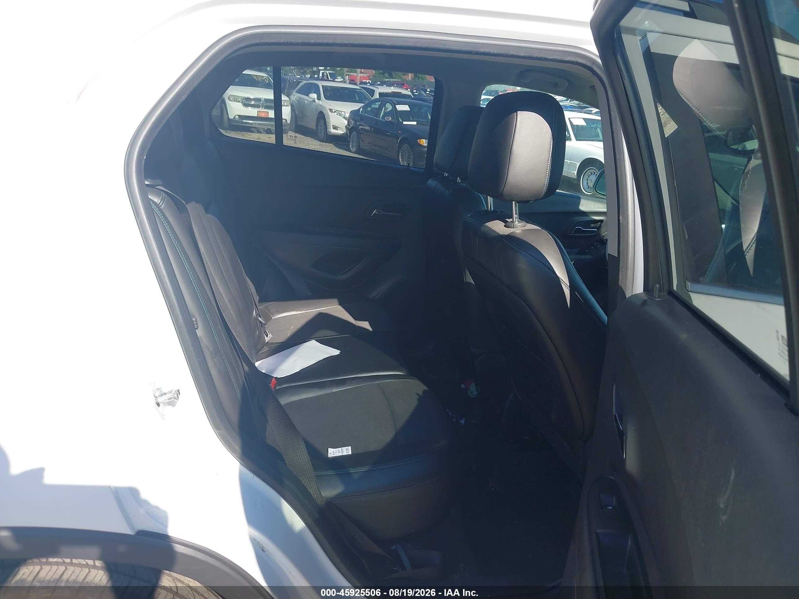 2015 Chevrolet Trax Lt White vin: KL7CJLSB1FB191609