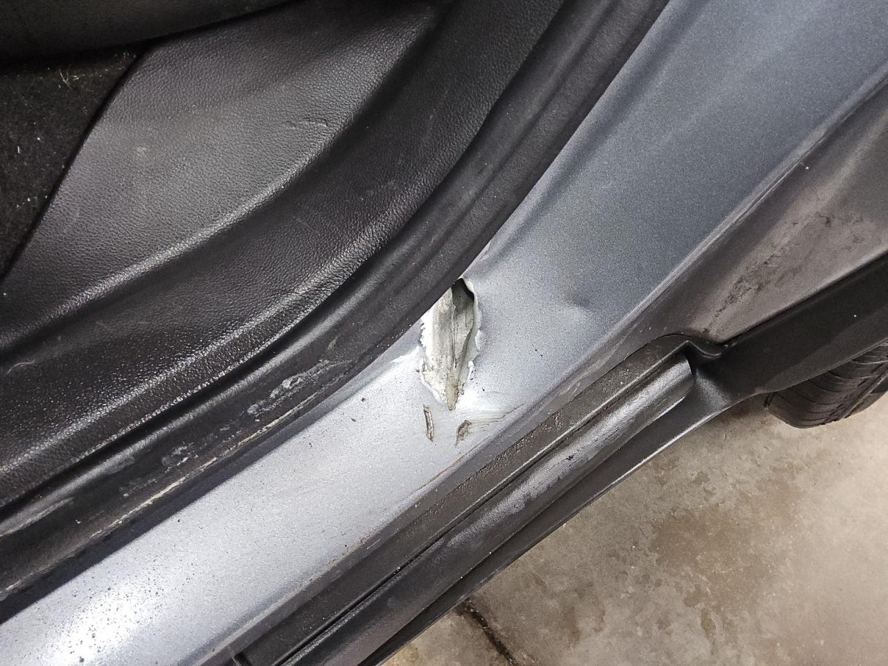 2019 Chevrolet Trax 1lt Gray vin: KL7CJLSB1KB748805 Damage: Right Rocker Panel, Severe Damage, Replacement Required