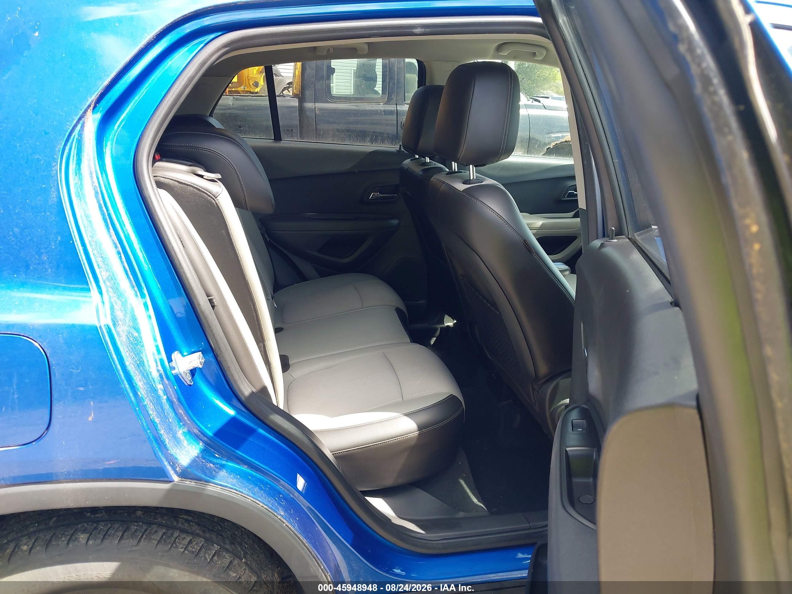 2015 Chevrolet Trax Lt Blue vin: KL7CJLSB2FB098842